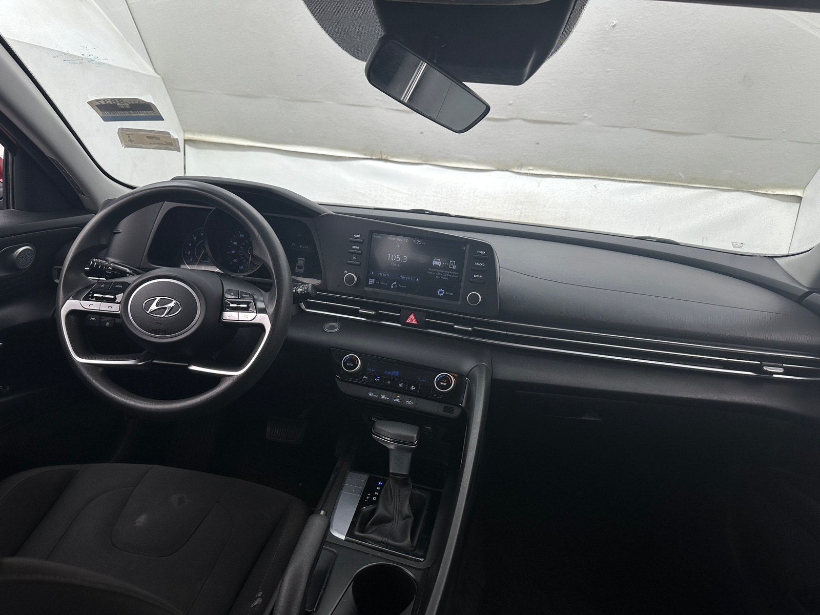 Thumbnail: 2021 Hyundai Elantra - 3