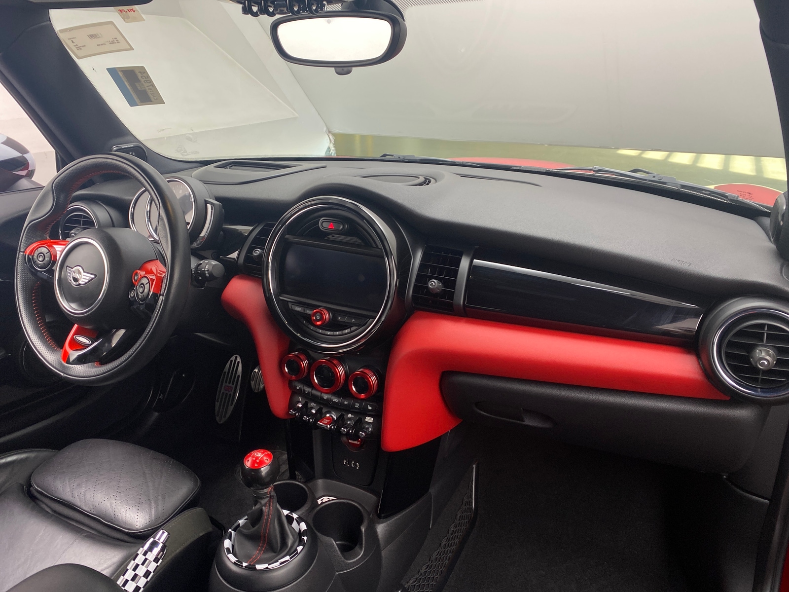 Thumbnail: 2018 MINI Cooper Hardtop - 2