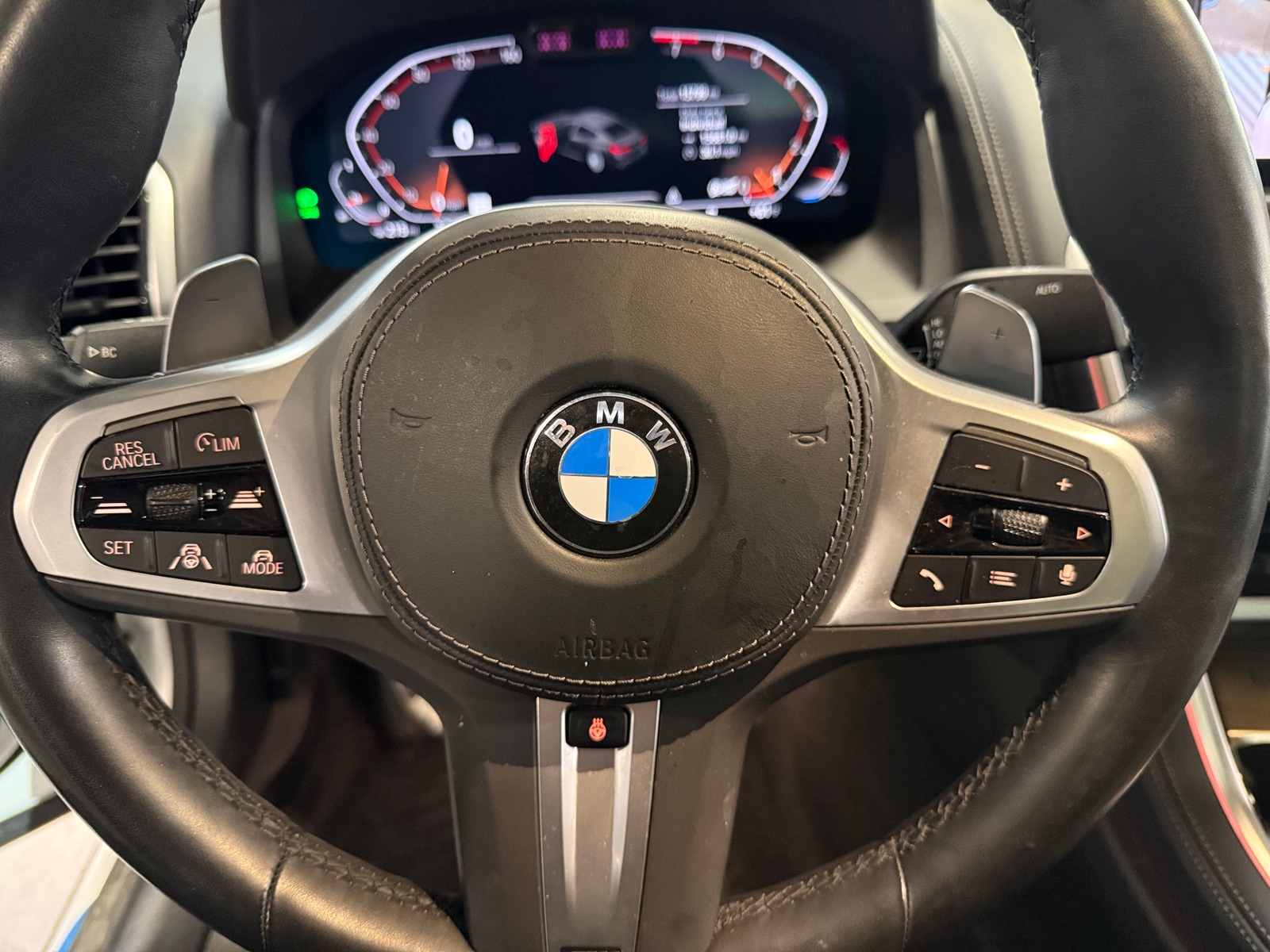 Thumbnail: 2022 BMW 8 Series - 4