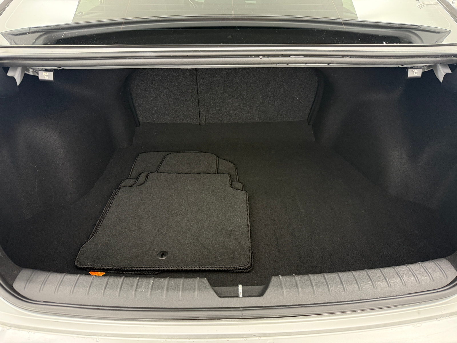 Thumbnail: 2020 Kia Optima - 6