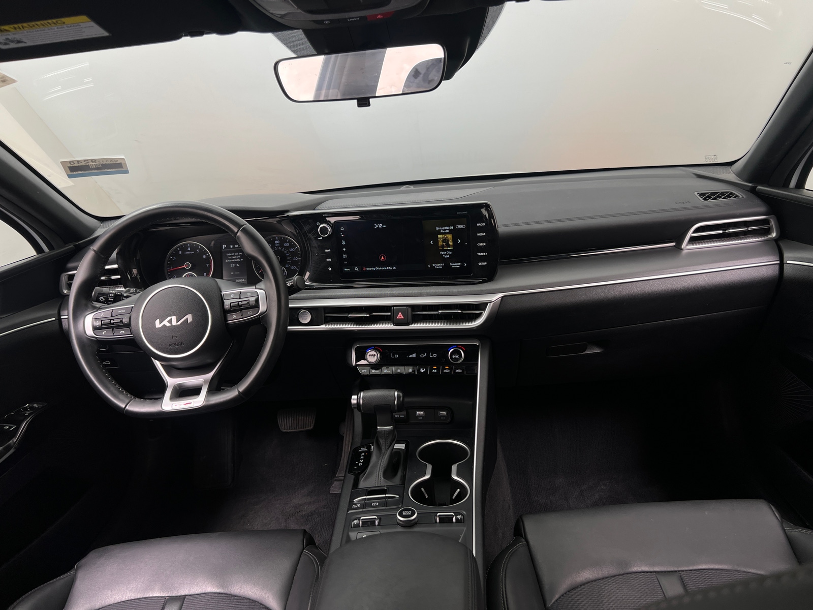 Thumbnail: 2022 Kia K5 - 3