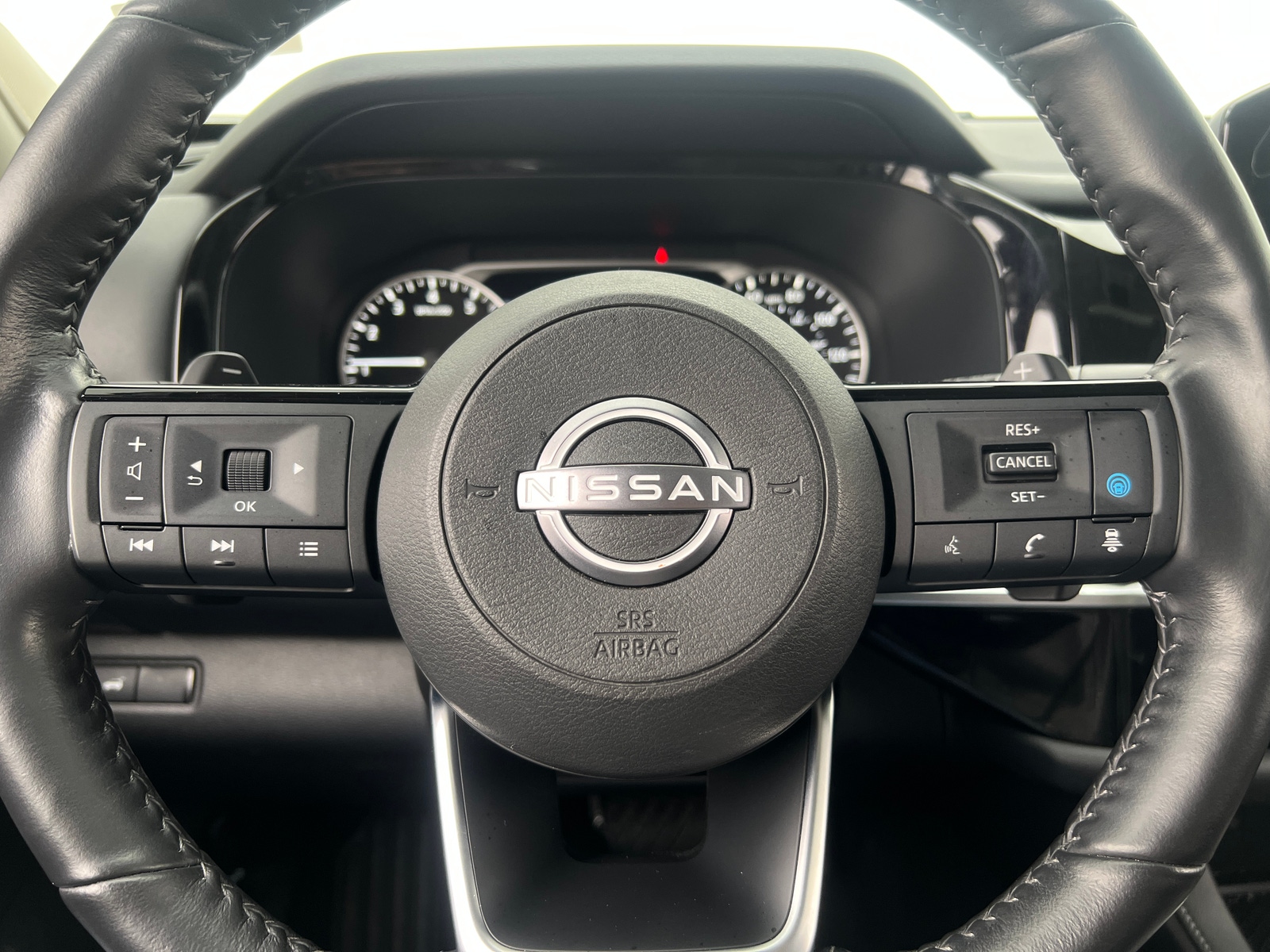 Thumbnail: 2024 Nissan Pathfinder - 4