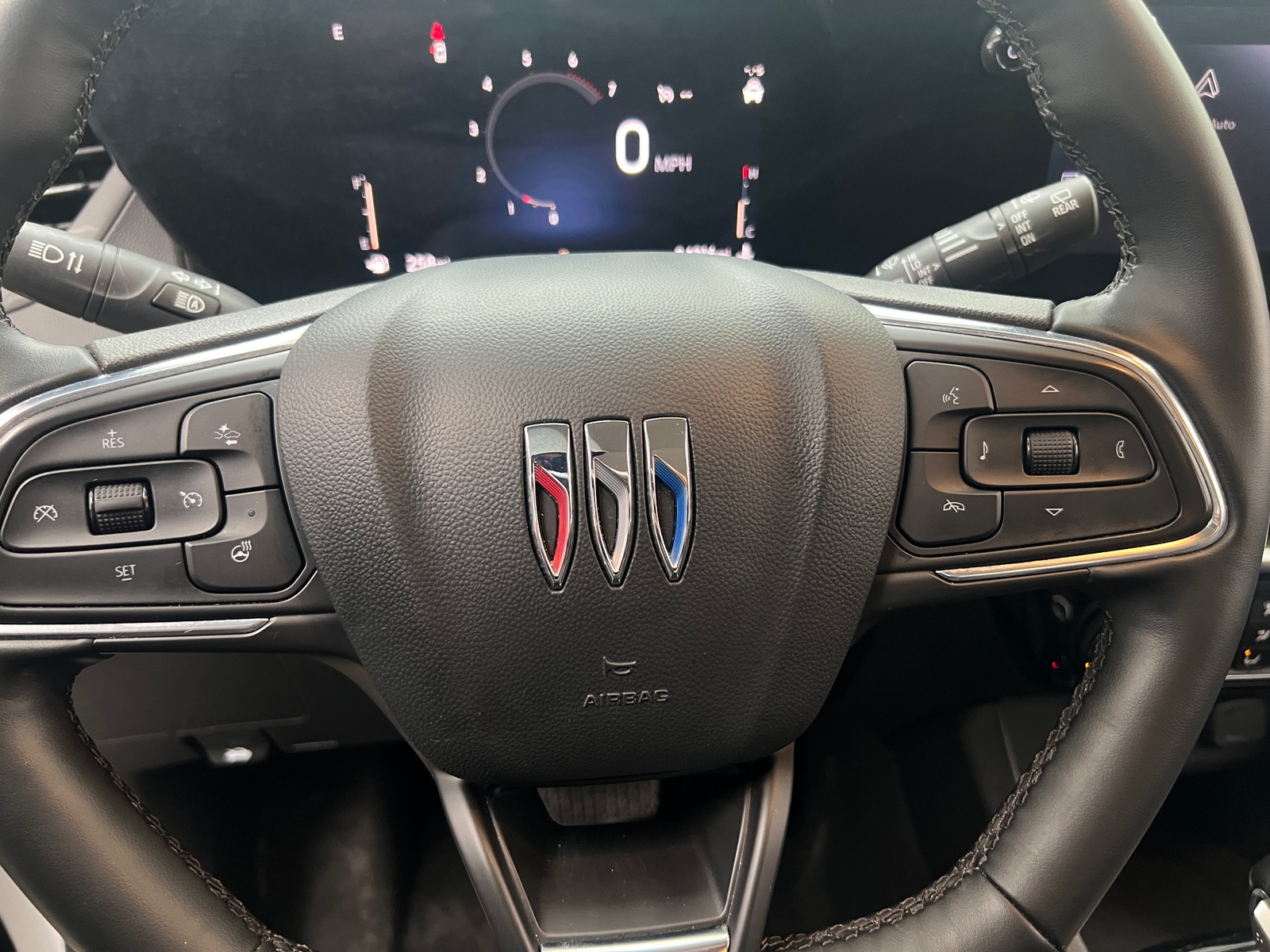 Thumbnail: 2024 Buick Encore GX - 4