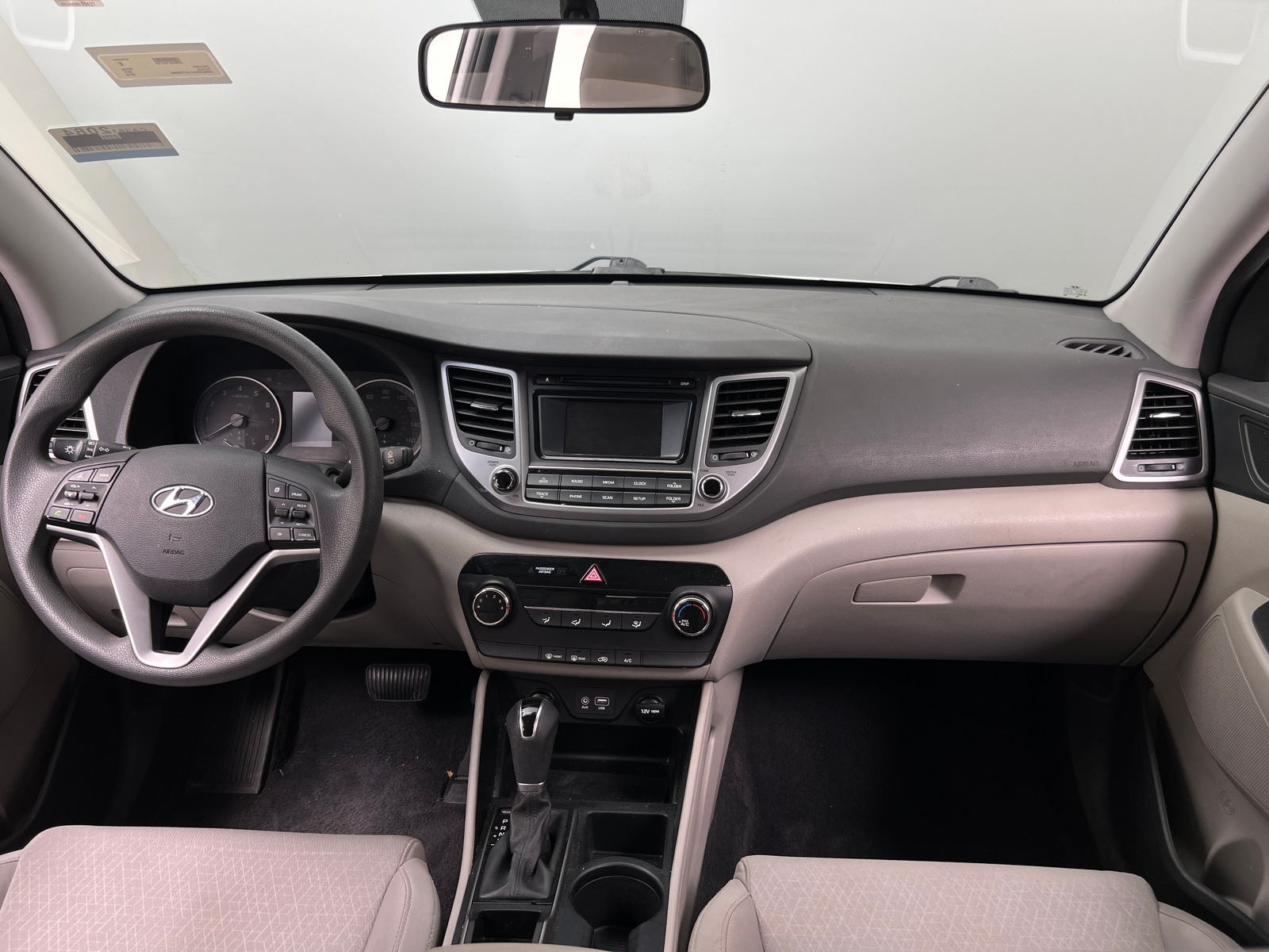 Thumbnail: 2018 Hyundai Tucson - 3