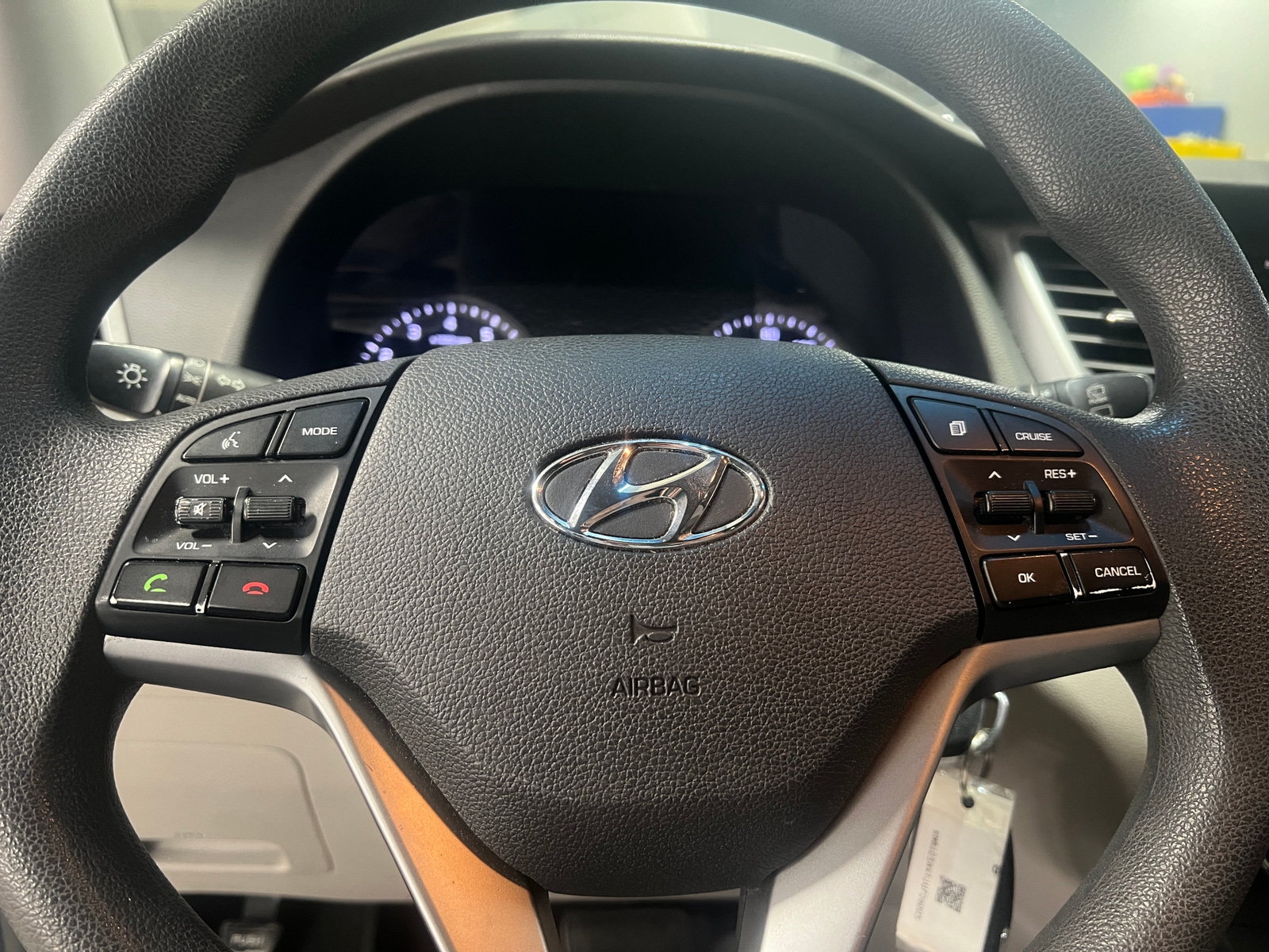 Thumbnail: 2018 Hyundai Tucson - 5