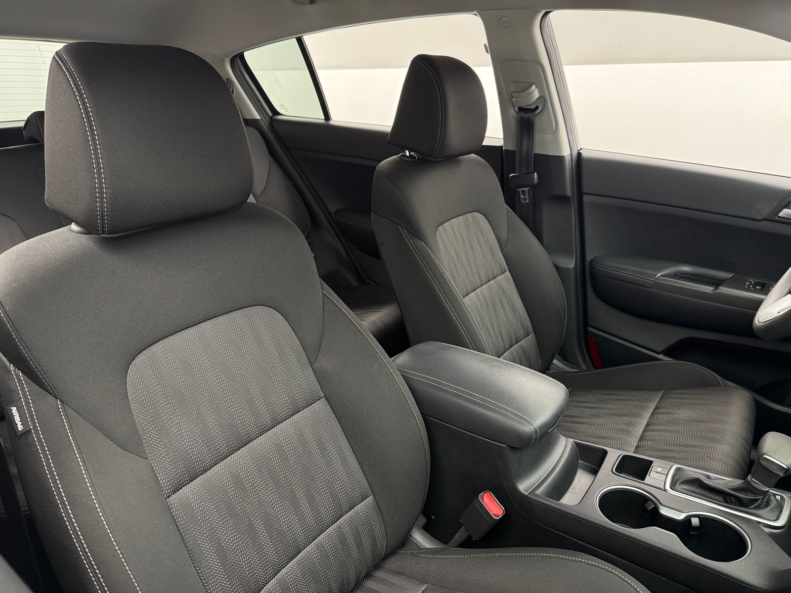 Thumbnail: 2020 Kia Sportage - 2