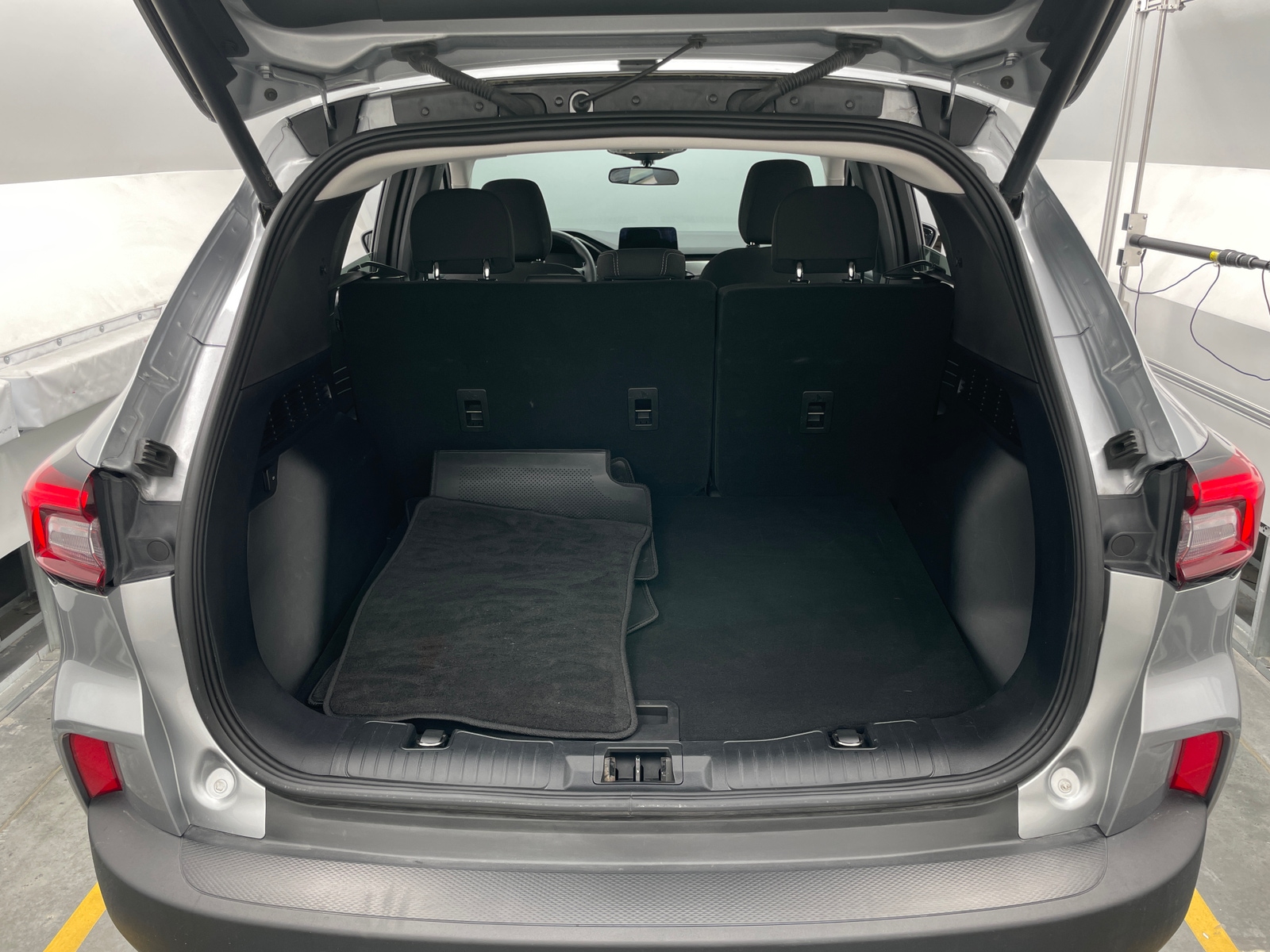 Thumbnail: 2023 Ford Escape - 7