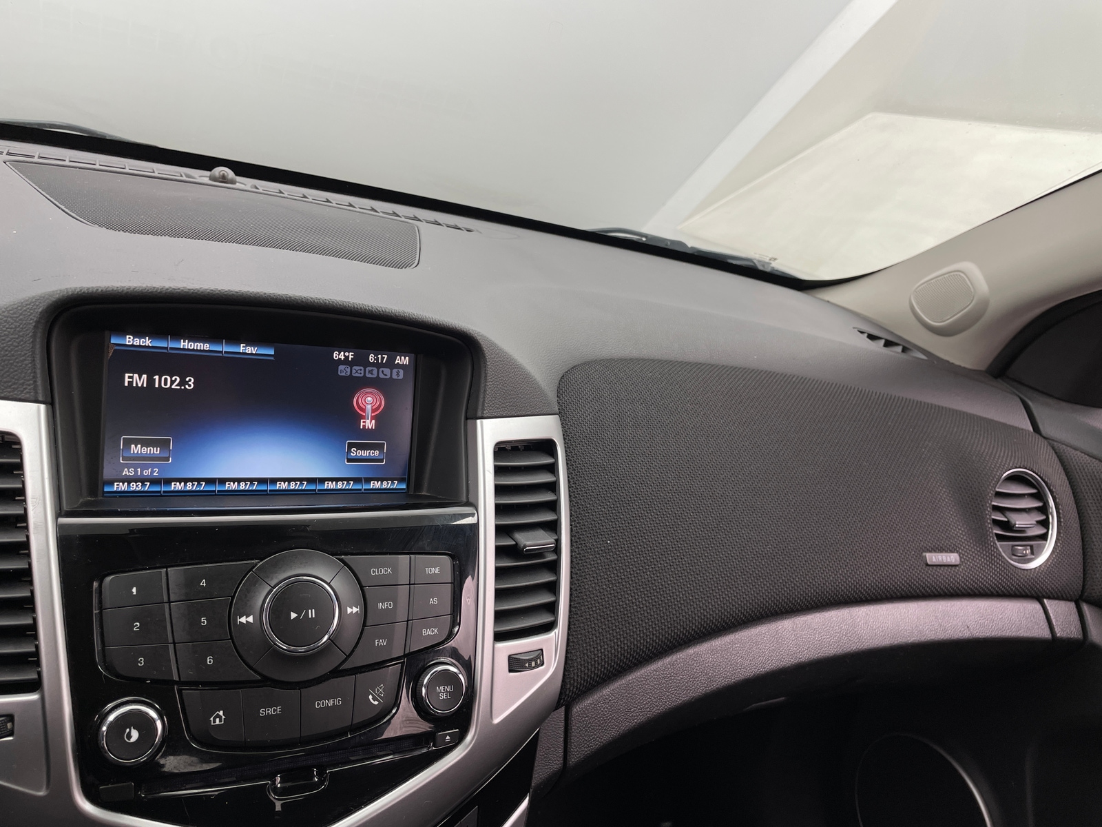 Thumbnail: 2016 Chevrolet Cruze - 4