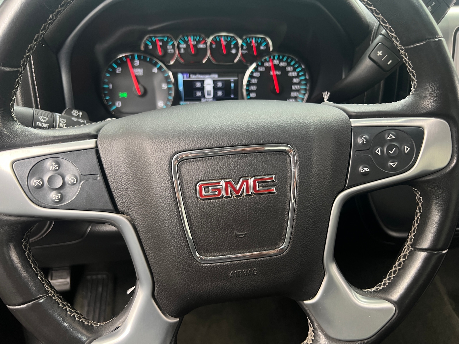 Thumbnail: 2017 GMC Sierra 1500 - 5