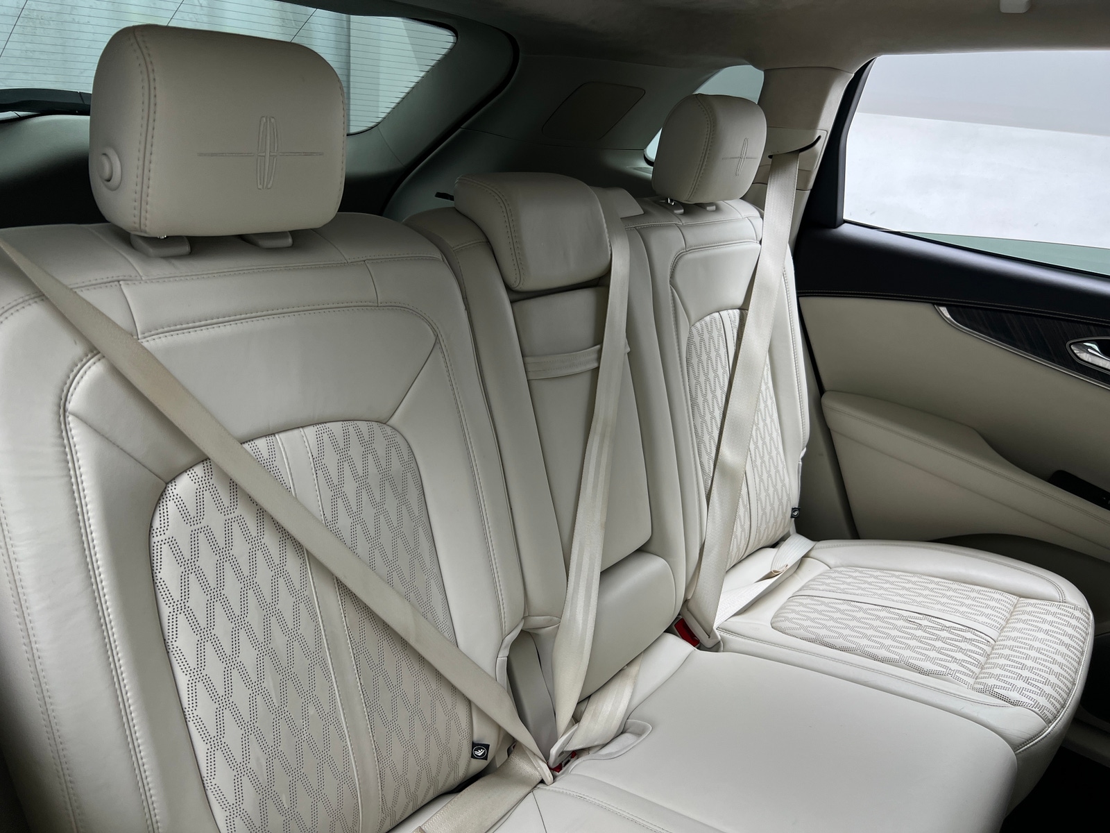 Thumbnail: 2019 Lincoln Nautilus - 5