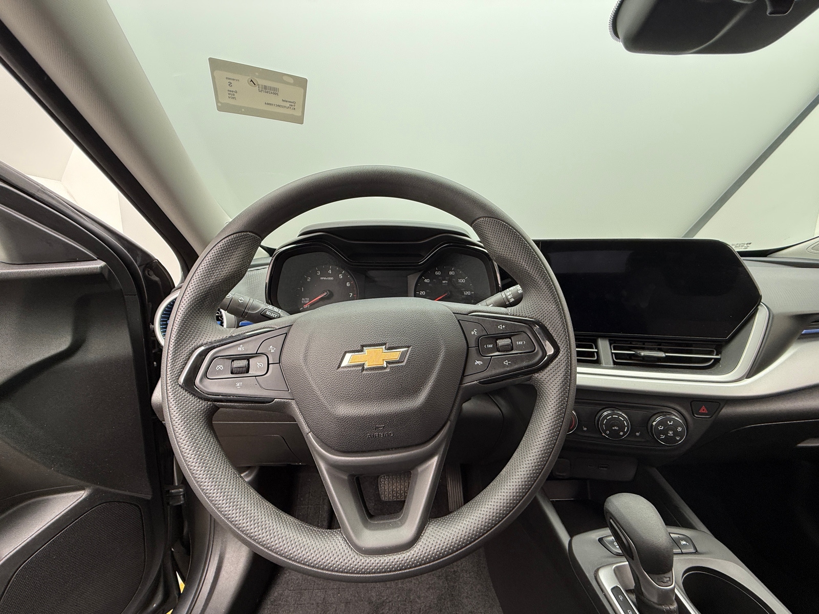 Thumbnail: 2024 Chevrolet Trax - 5