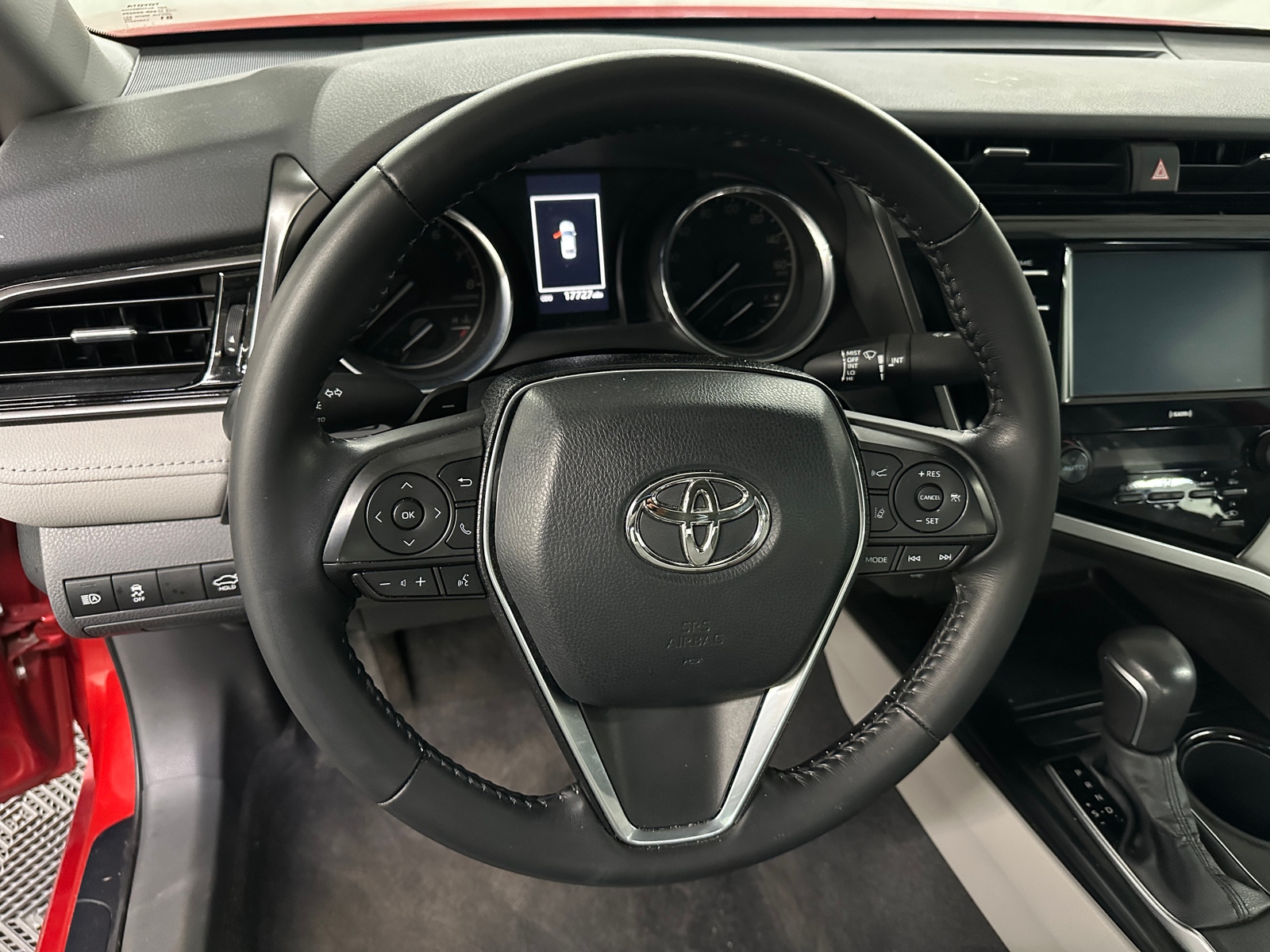 Thumbnail: 2020 Toyota Camry - 5