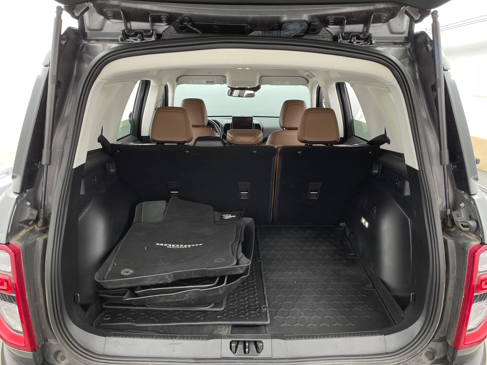 Thumbnail: 2022 Ford Bronco Sport - 6