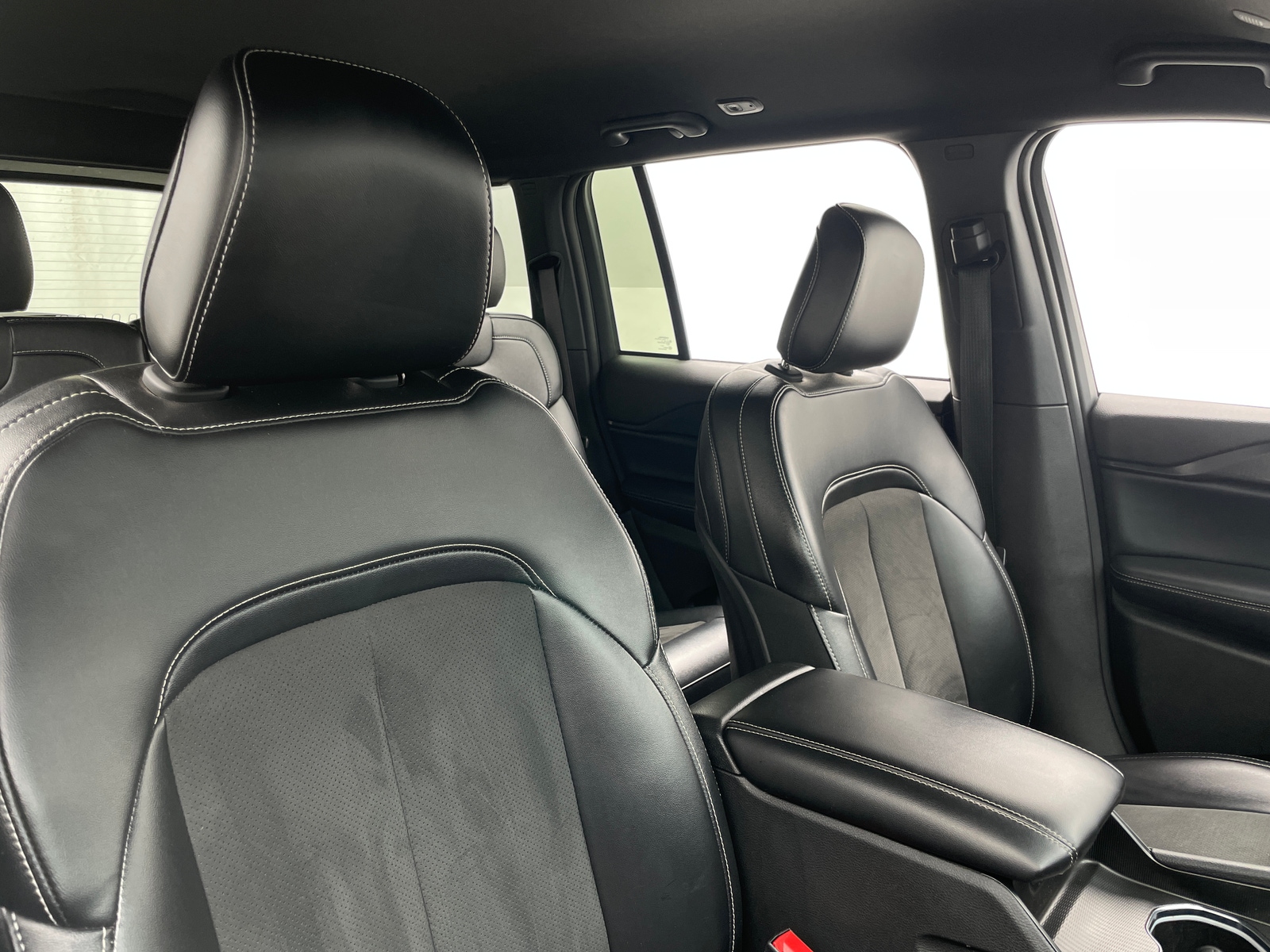 Thumbnail: 2024 Jeep Grand Cherokee - 2