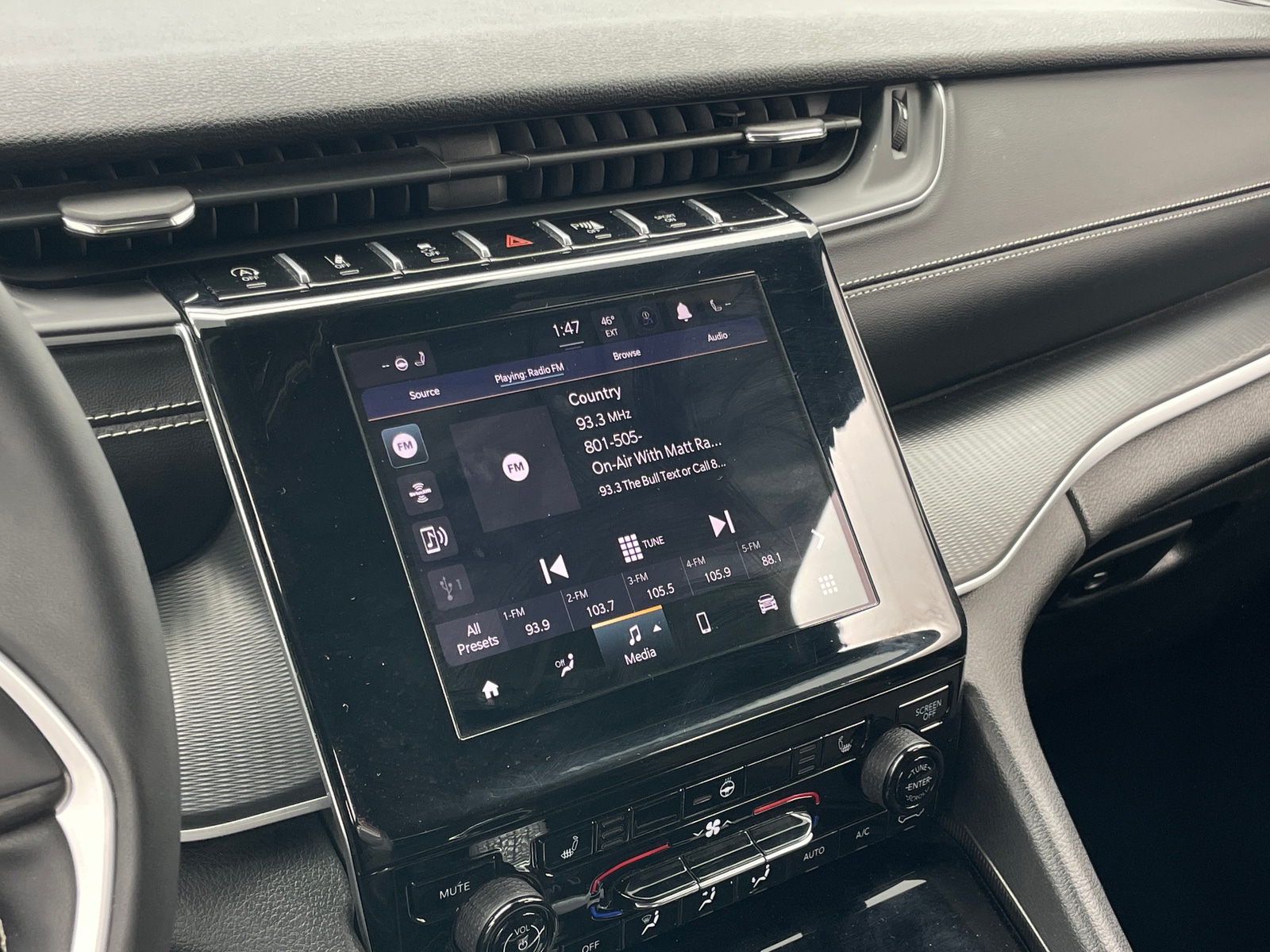 Thumbnail: 2024 Jeep Grand Cherokee - 4