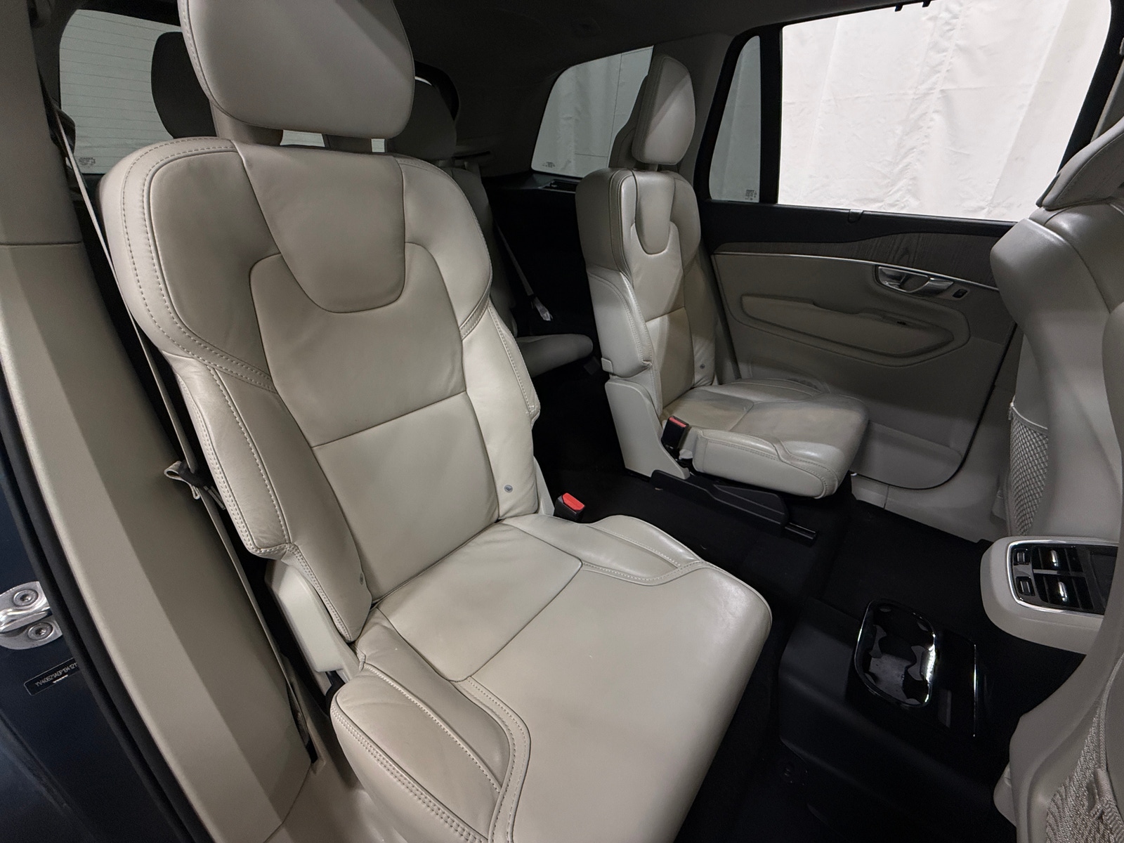 Thumbnail: 2023 Volvo XC90 - 5