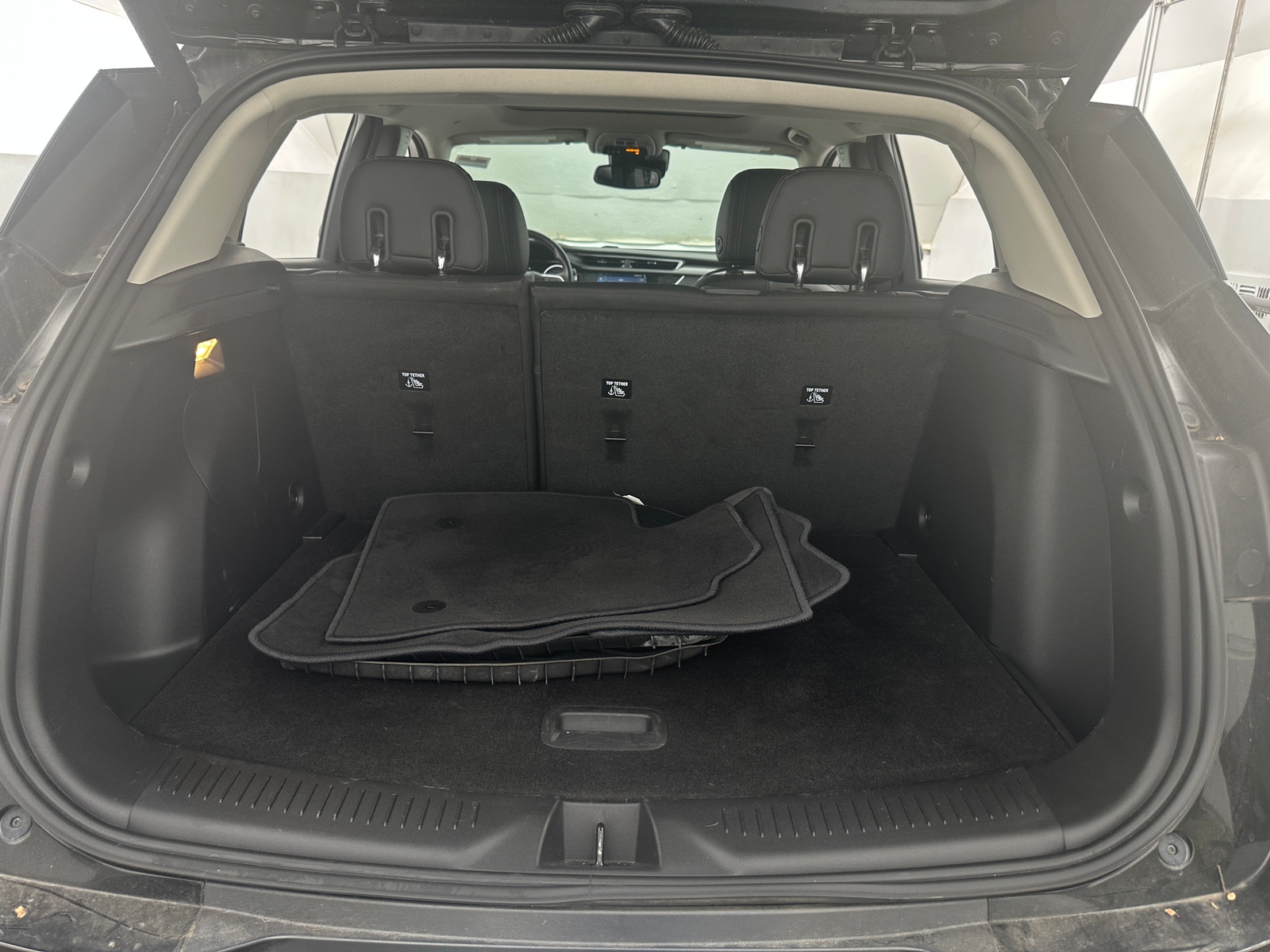 Thumbnail: 2020 Buick Encore GX - 6