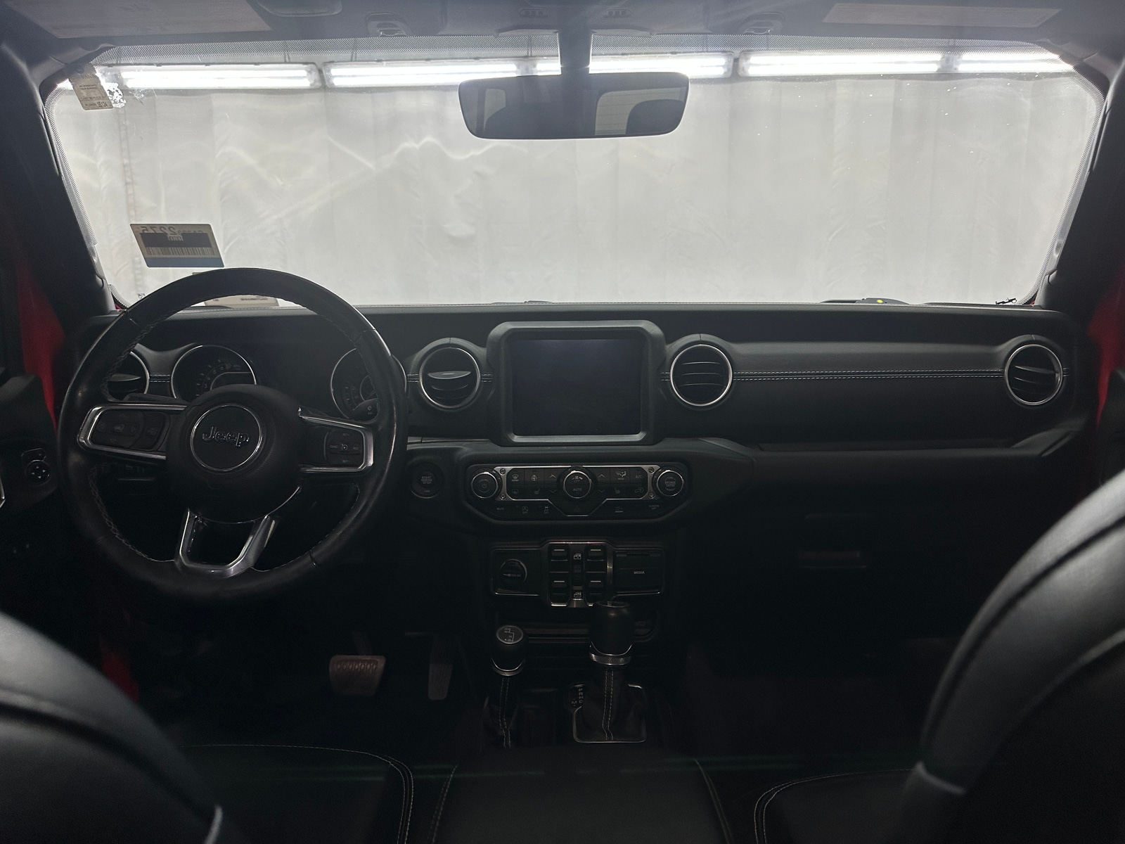 Thumbnail: 2021 Jeep Gladiator - 2