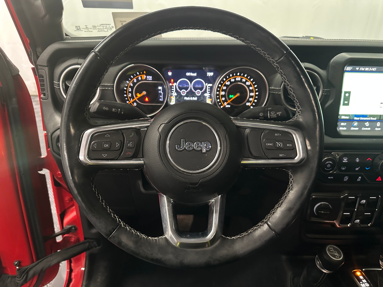 Thumbnail: 2021 Jeep Gladiator - 4