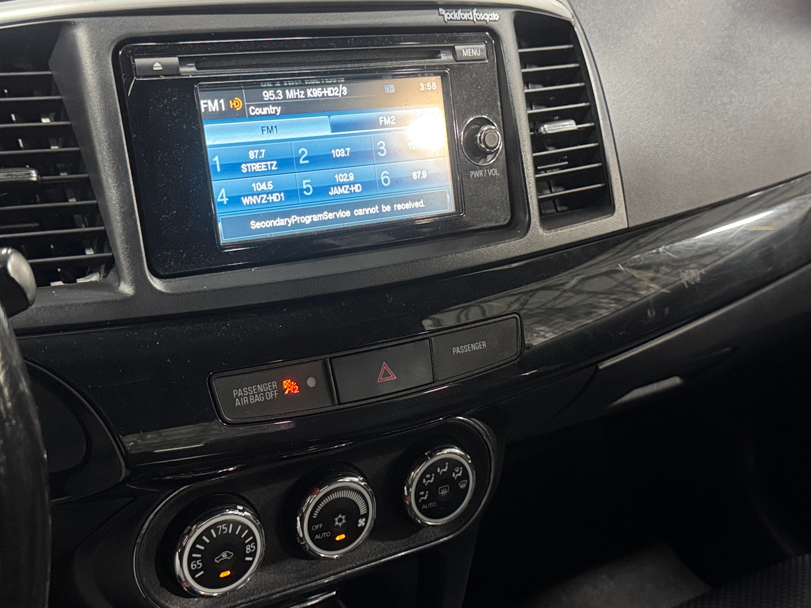 Thumbnail: 2015 Mitsubishi Lancer Evolution - 4