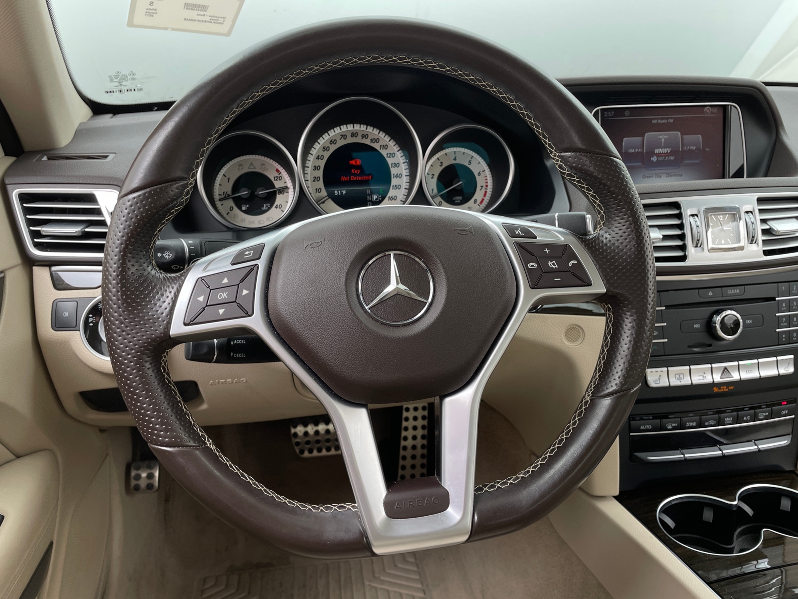 Thumbnail: 2017 Mercedes-Benz E-Class - 3