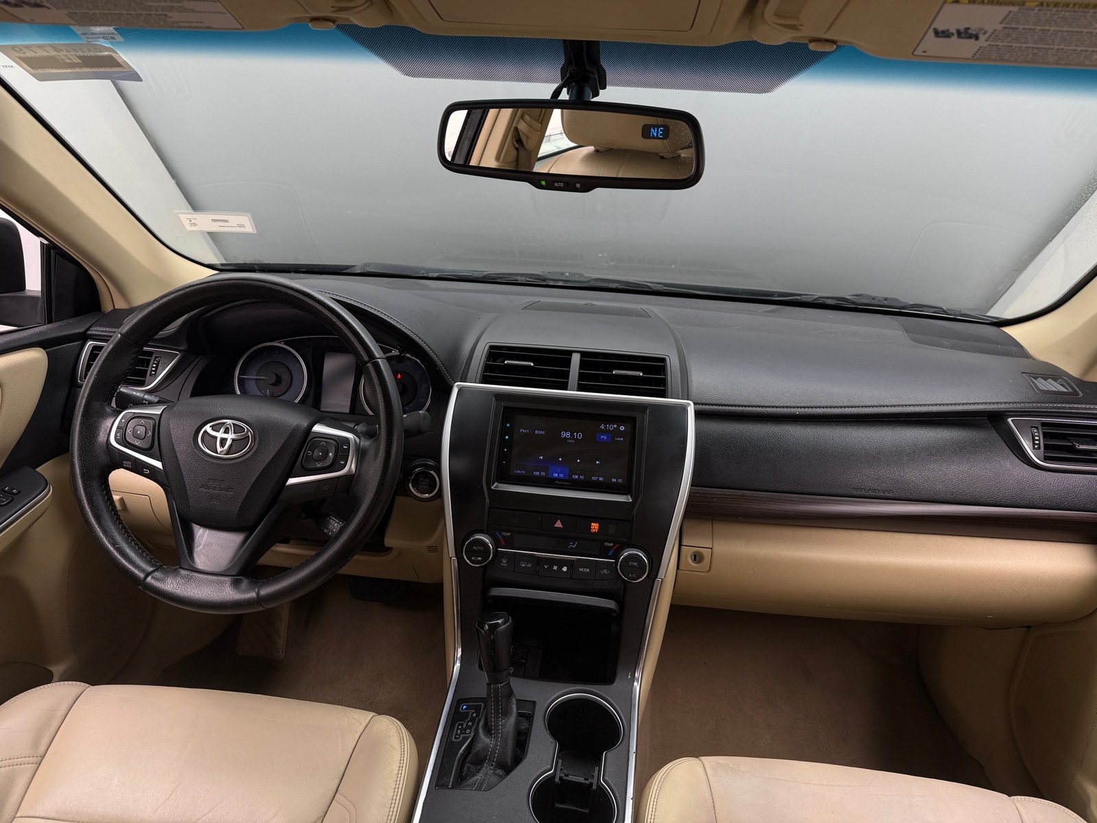 Thumbnail: 2016 Toyota Camry - 3