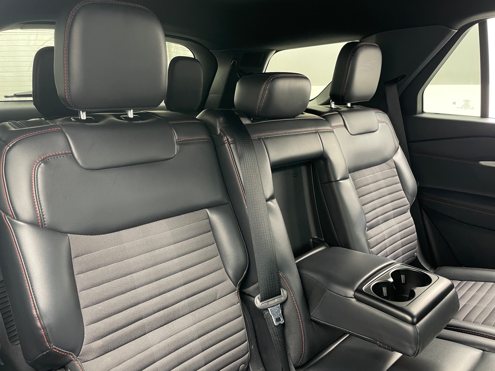 Thumbnail: 2025 Ford Explorer - 5