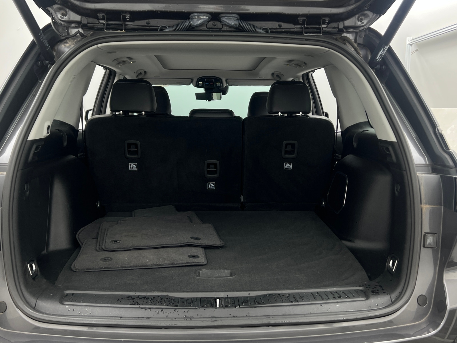 Thumbnail: 2023 Jeep Grand Cherokee - 6