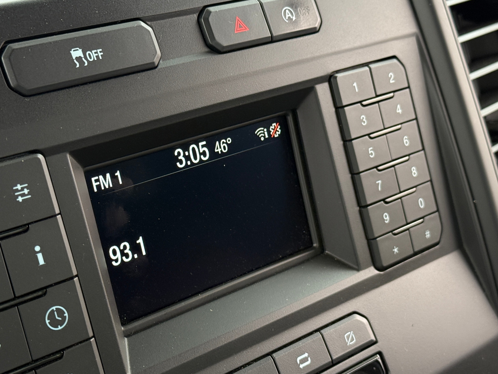 Thumbnail: 2018 Ford Econoline - 4