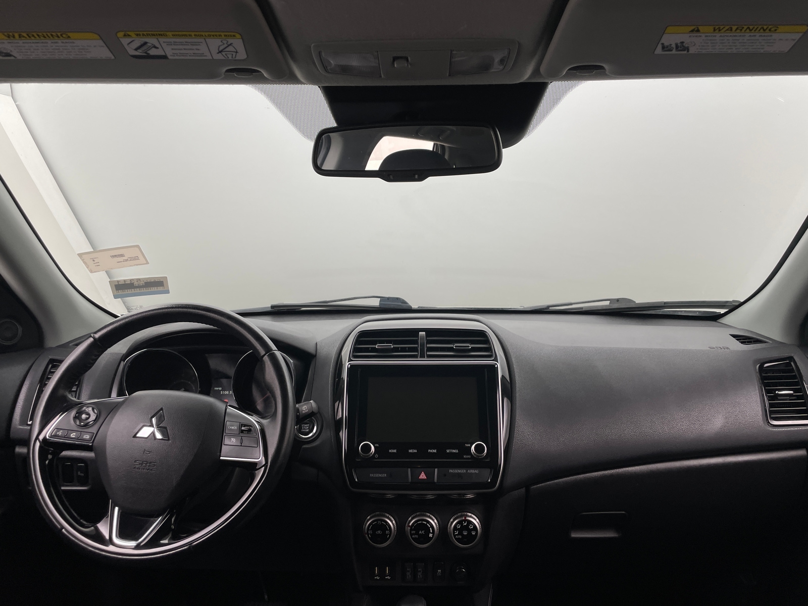 Thumbnail: 2021 Mitsubishi Outlander Sport - 3