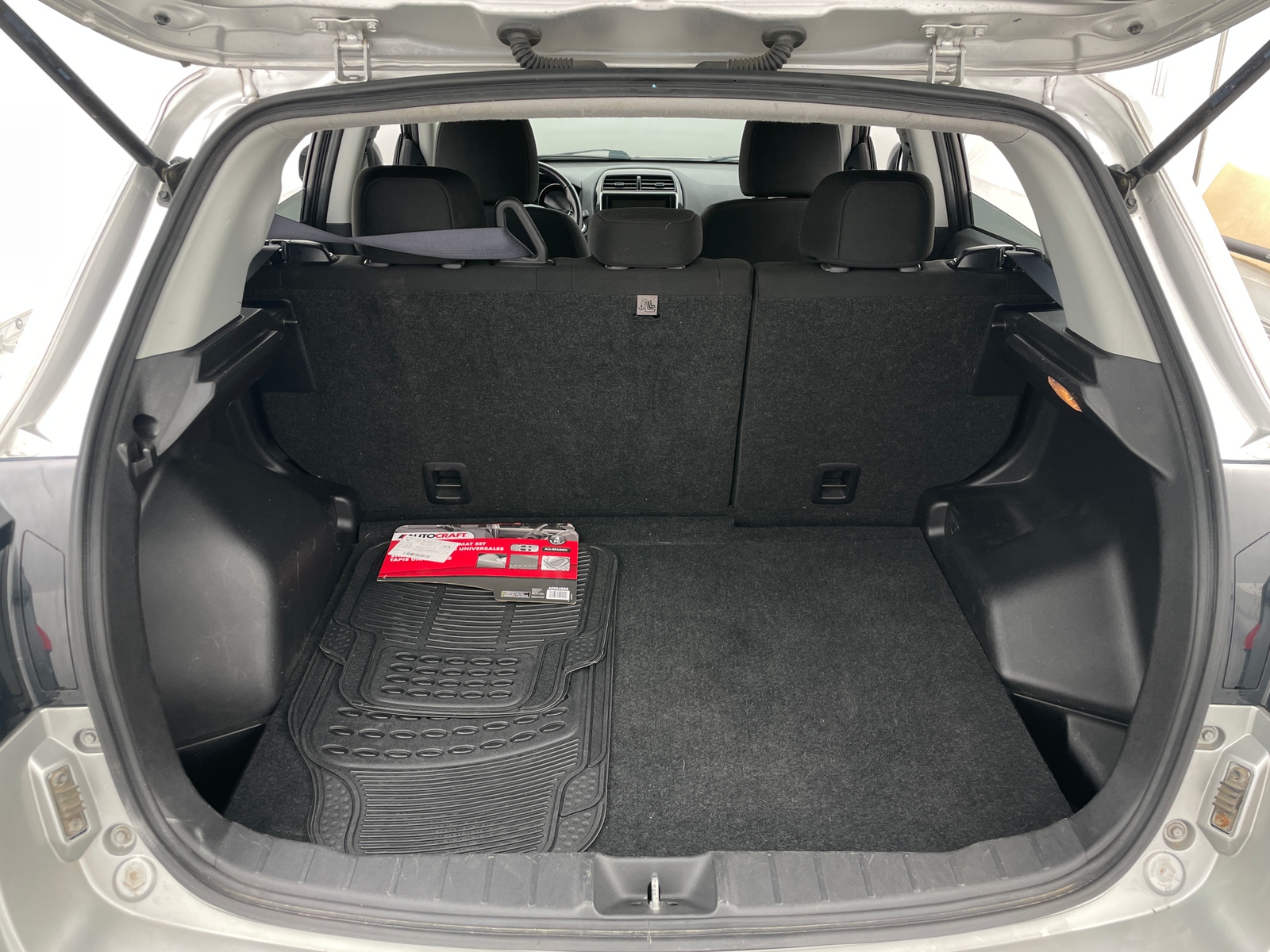 Thumbnail: 2021 Mitsubishi Outlander Sport - 7