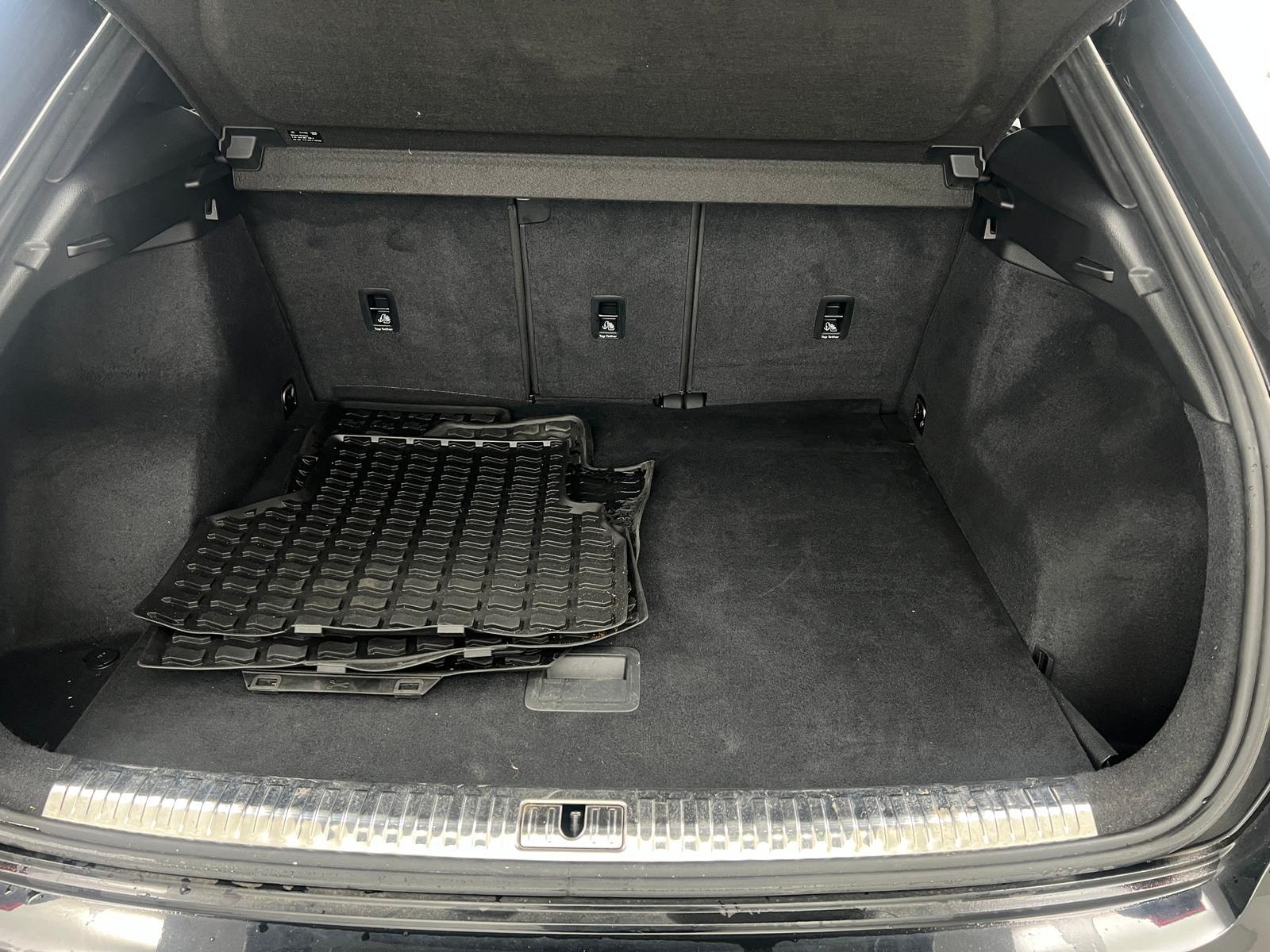 Thumbnail: 2020 Audi Q3 - 6