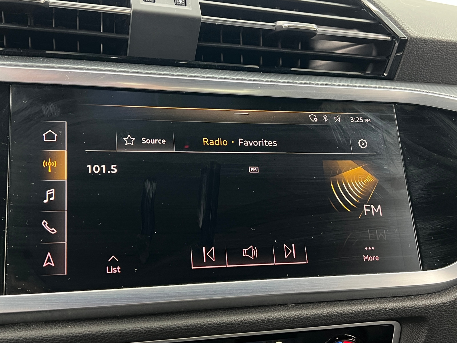 Thumbnail: 2020 Audi Q3 - 3