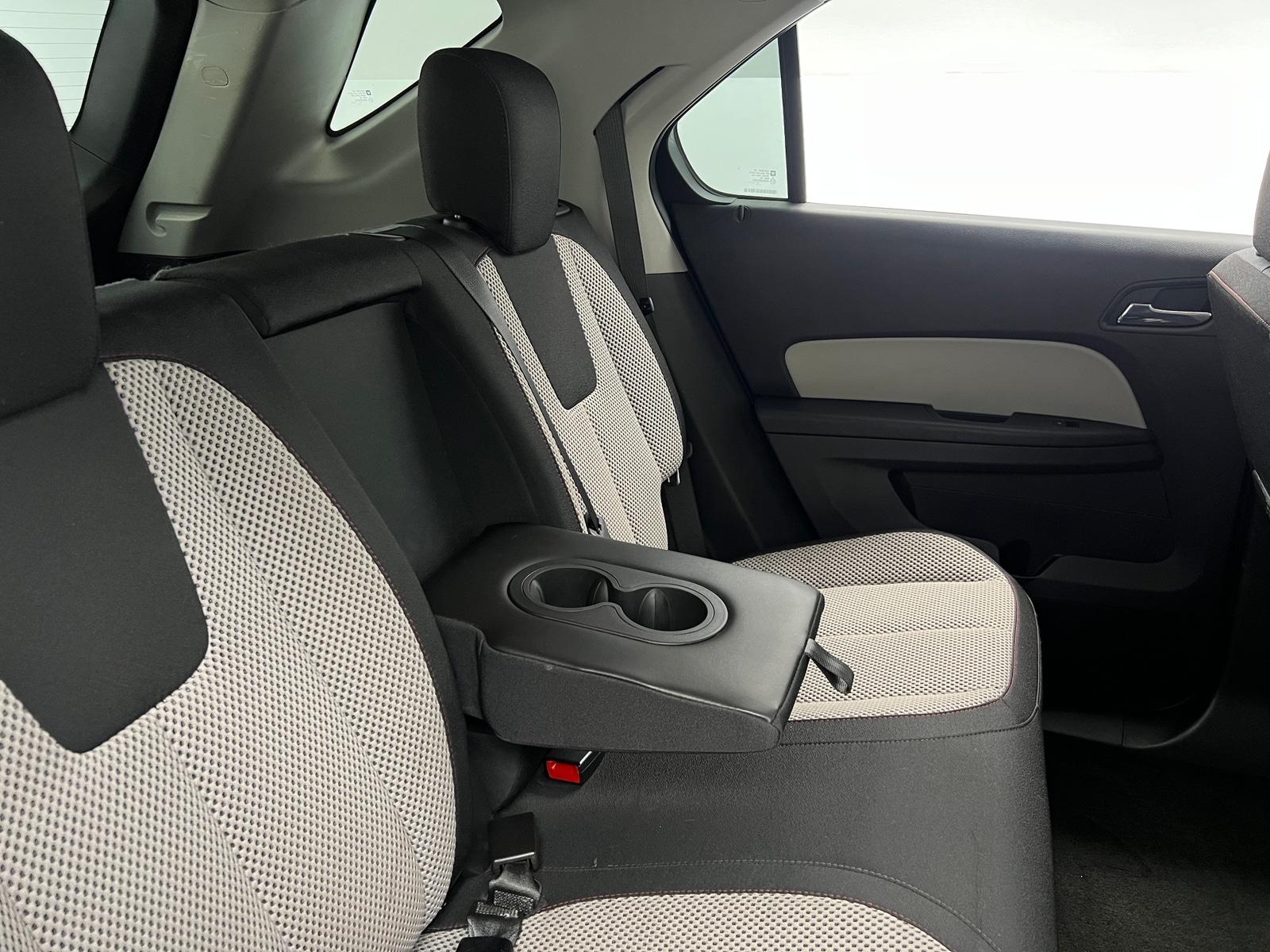 Thumbnail: 2014 Chevrolet Equinox - 6