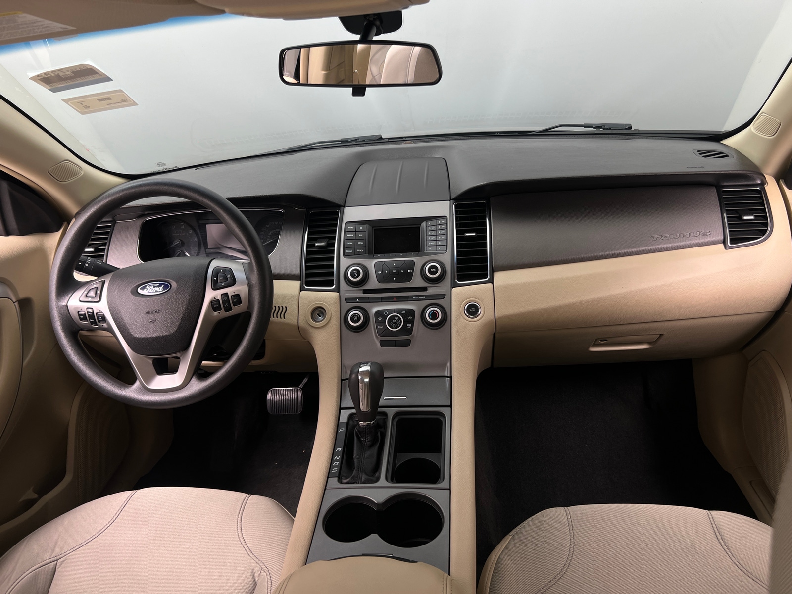 Thumbnail: 2017 Ford Taurus - 3