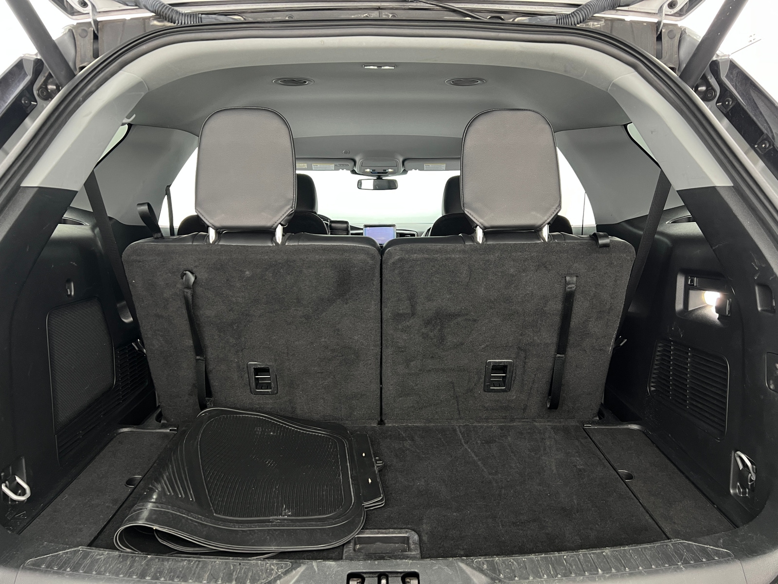 Thumbnail: 2023 Ford Explorer - 6