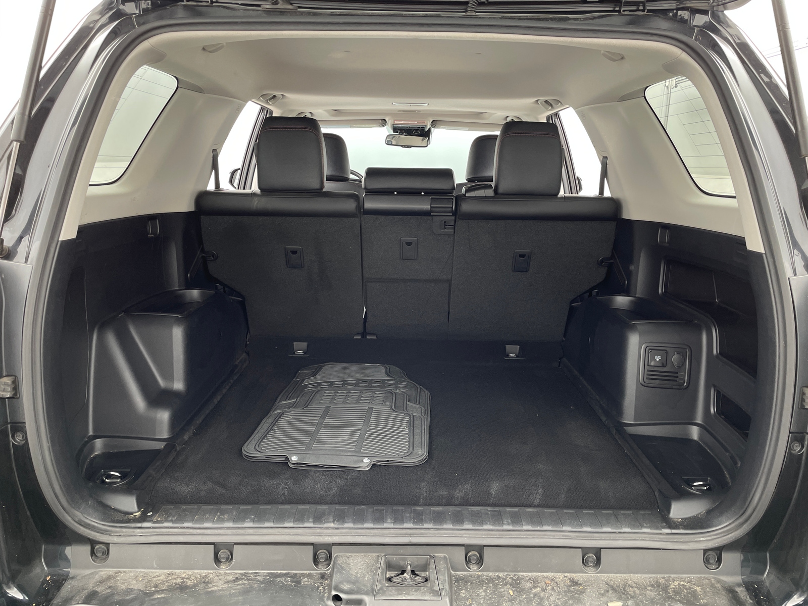 Thumbnail: 2023 Toyota 4Runner - 6