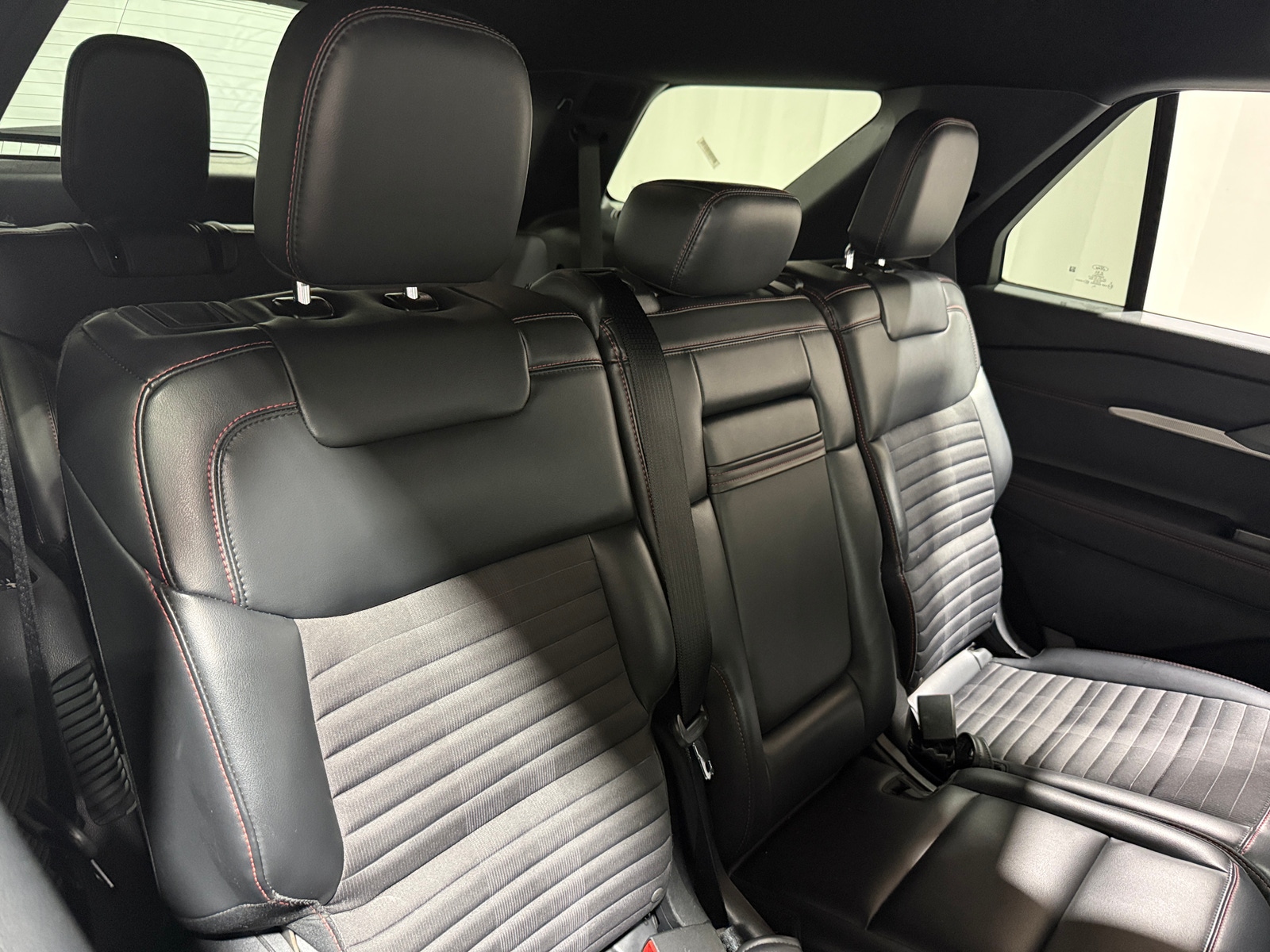 Thumbnail: 2025 Ford Explorer - 5