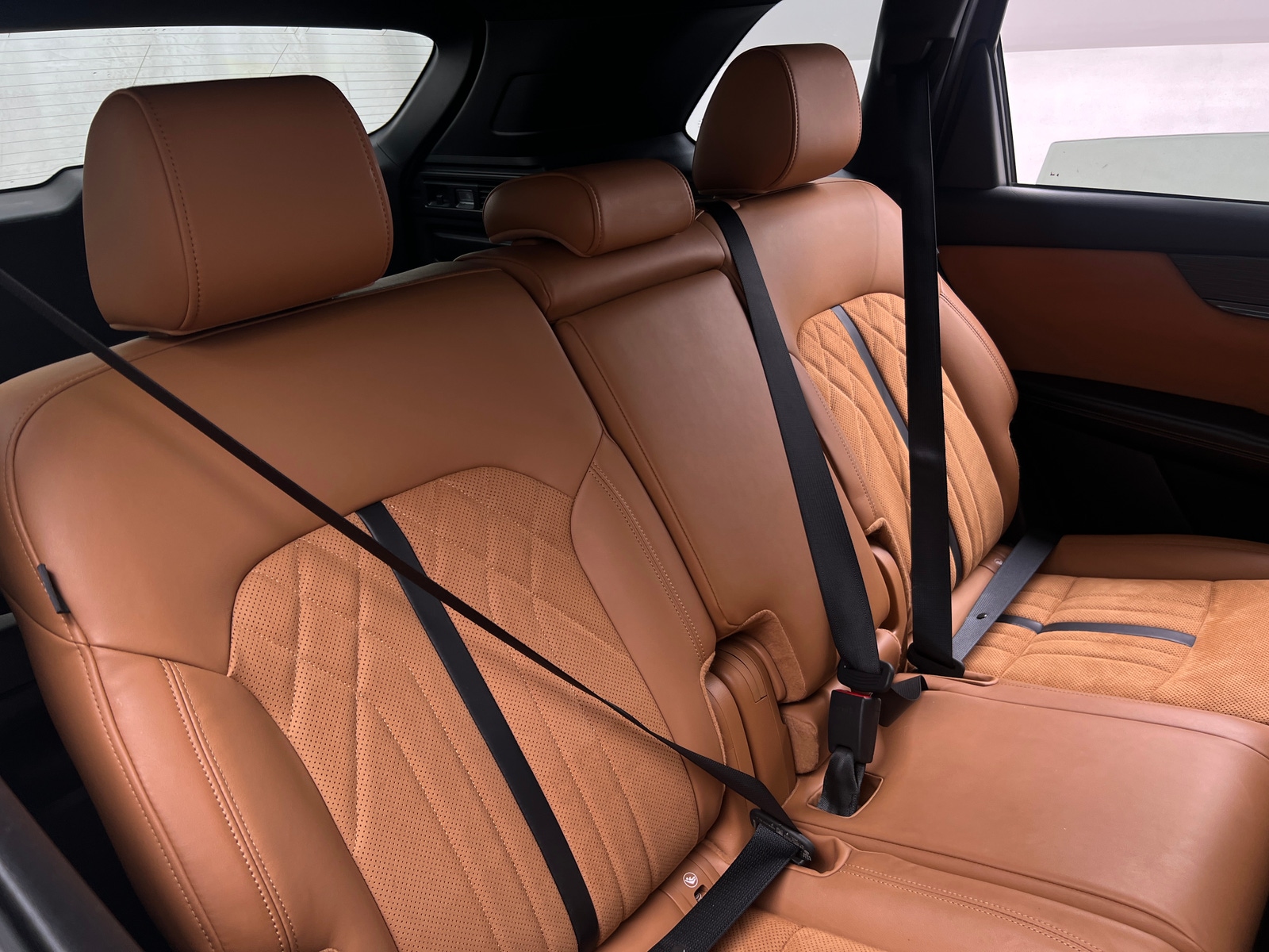 Thumbnail: 2025 Mazda CX-70 - 5