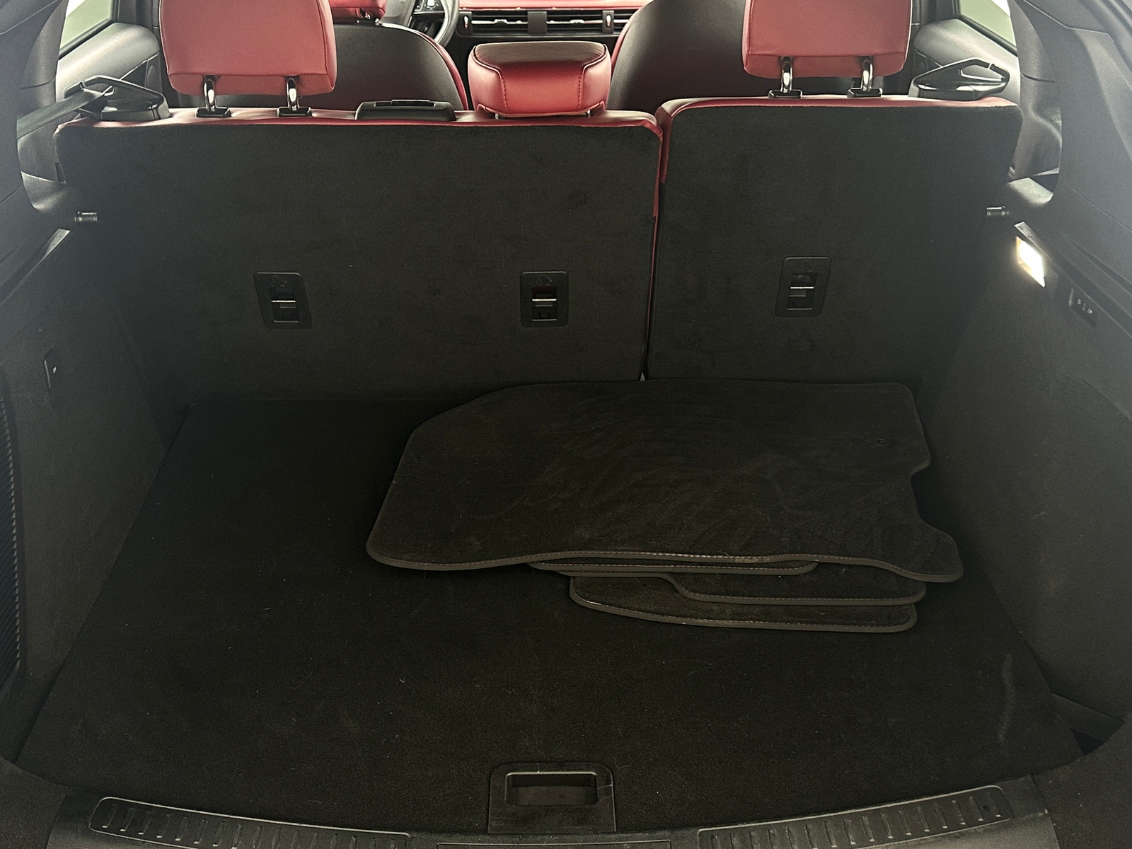 Thumbnail: 2023 Lincoln Corsair - 6