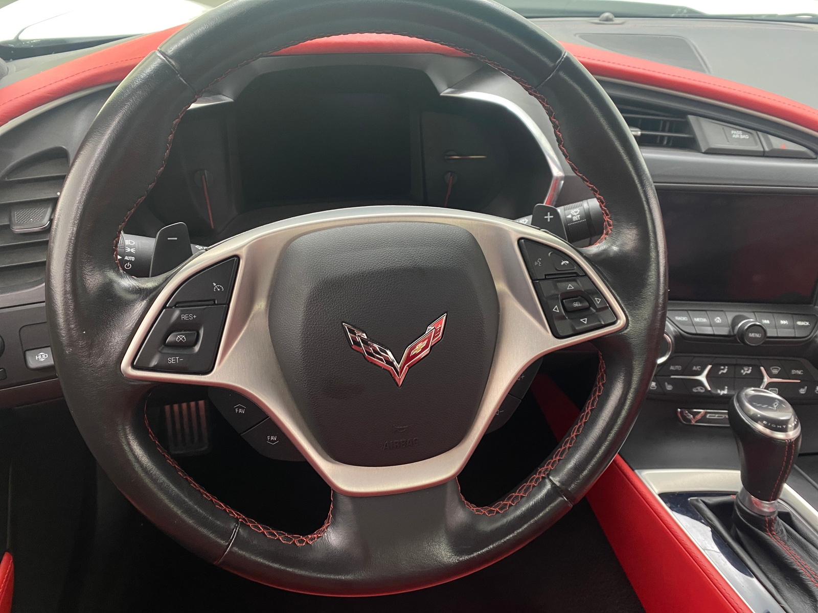 Thumbnail: 2015 Chevrolet Corvette - 4