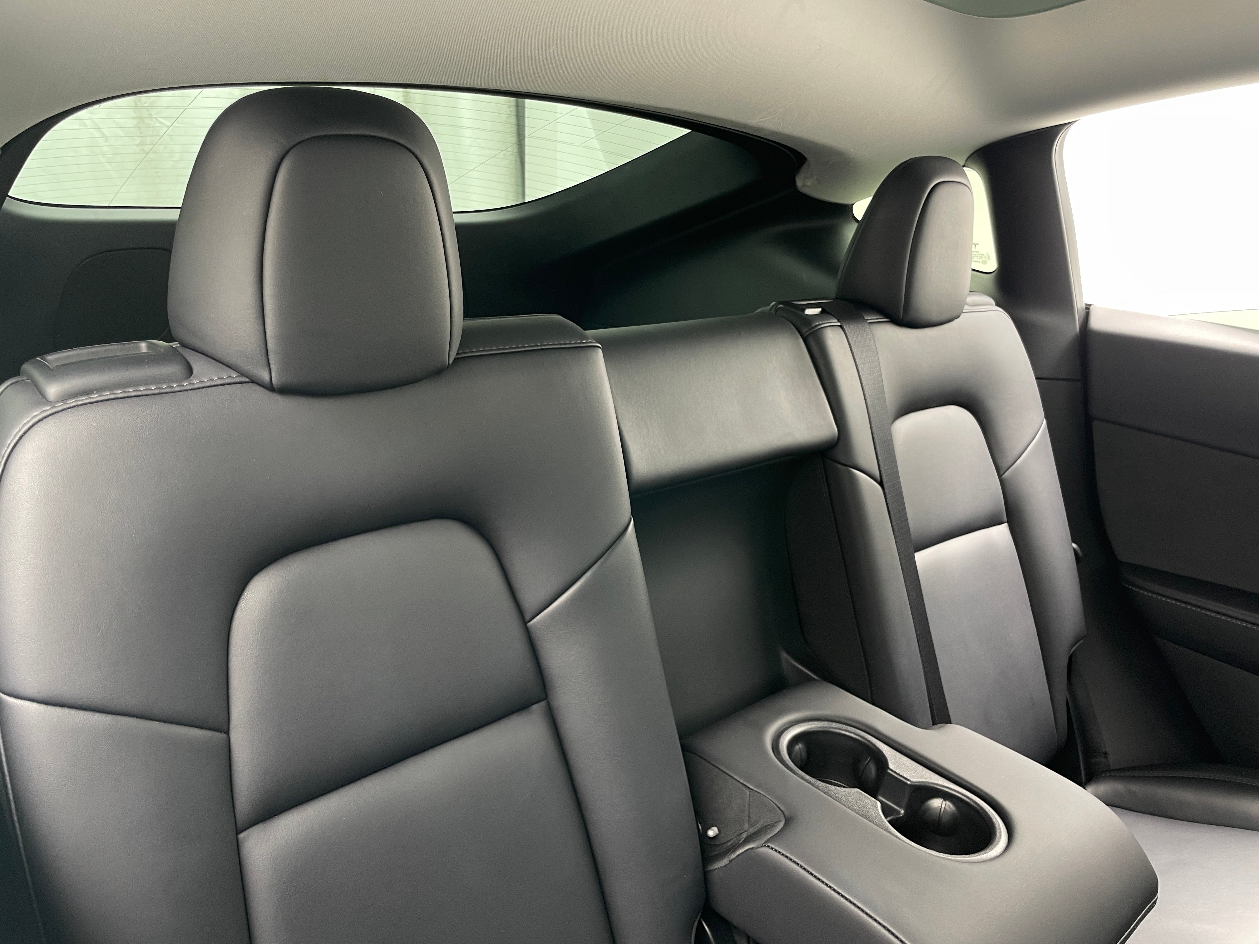 Used 2020 Tesla Model Y Long Range with VIN 5YJYGDEE8LF041654 for sale in Auburn, WA