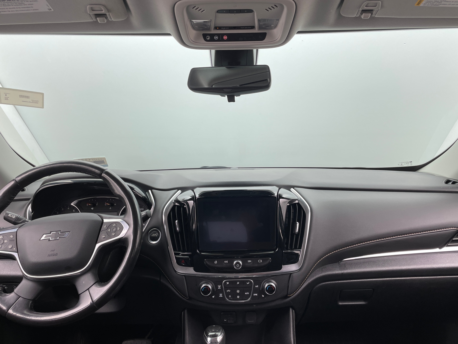 Thumbnail: 2020 Chevrolet Traverse - 2