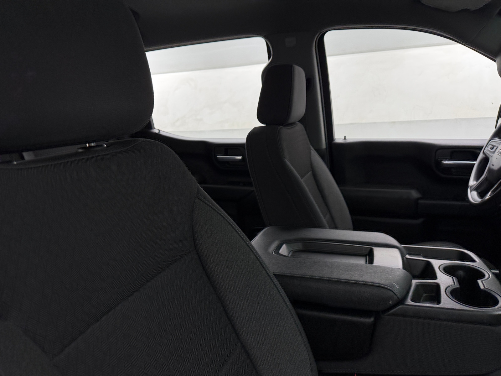 Thumbnail: 2022 Chevrolet Silverado 1500 - 2