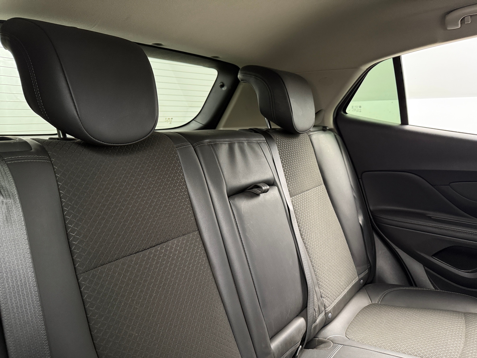 Thumbnail: 2020 Buick Encore - 6