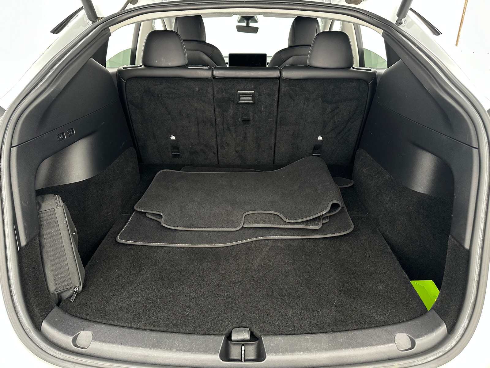 Thumbnail: 2022 Tesla Model Y - 6