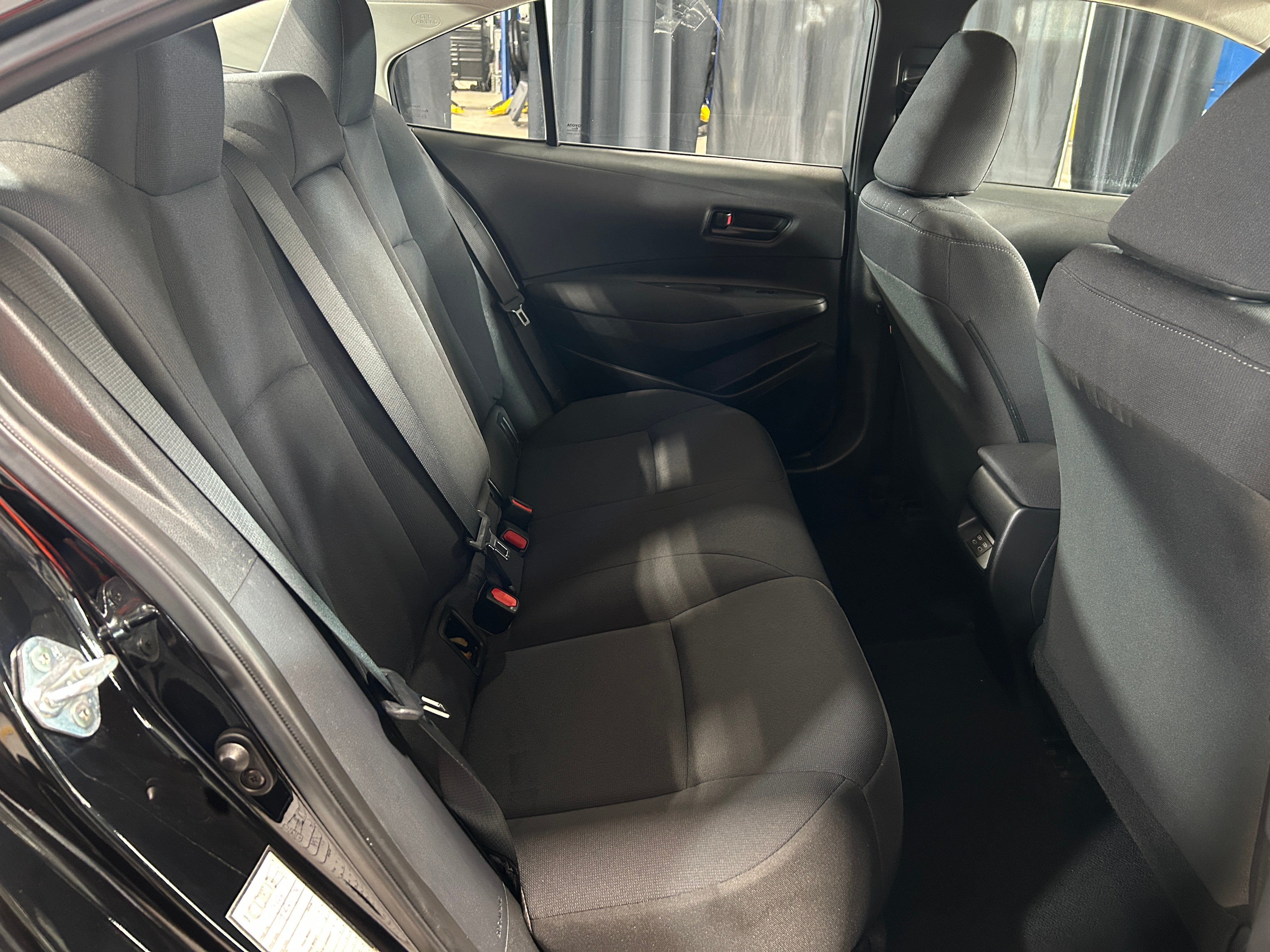 Used 2024 Toyota Corolla LE with VIN 5YFB4MDEXRP187597 for sale in Northfield, Minnesota