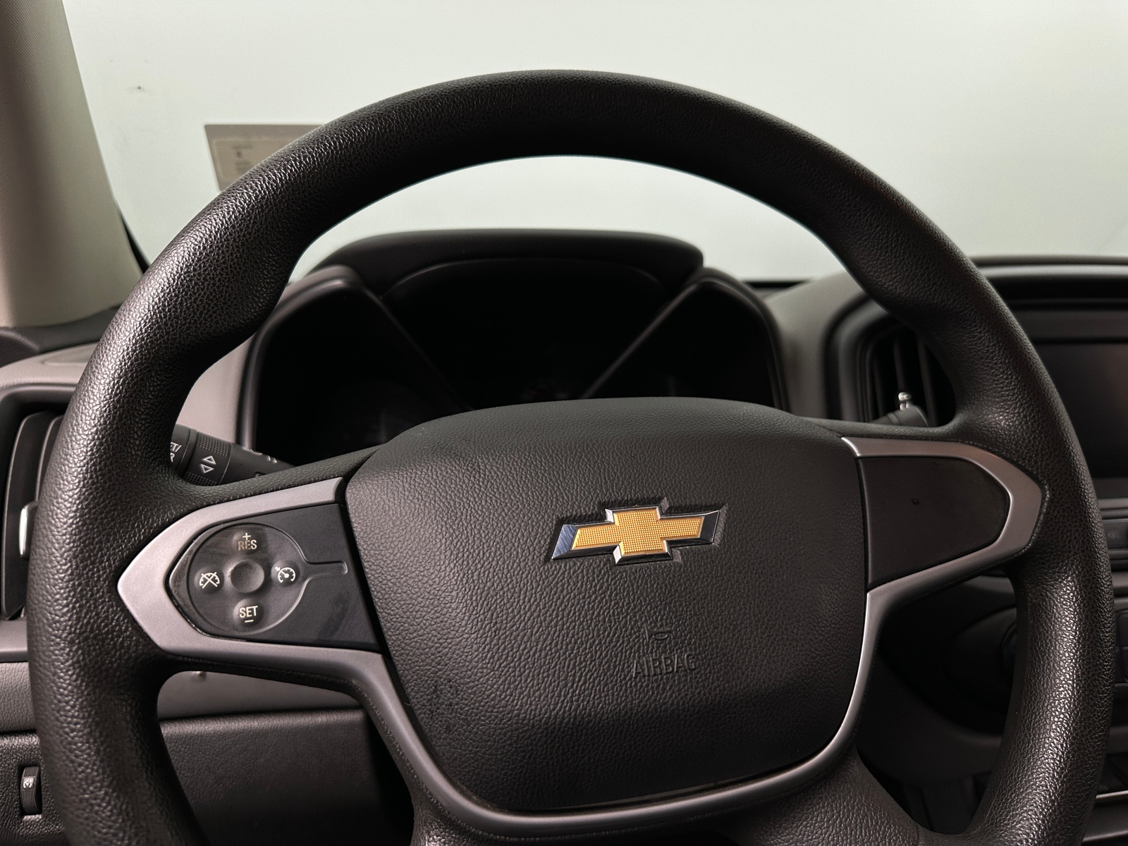 Thumbnail: 2021 Chevrolet Colorado - 5