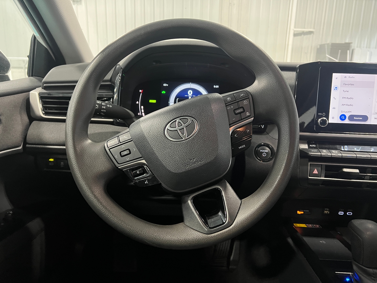 Thumbnail: 2025 Toyota Camry - 5