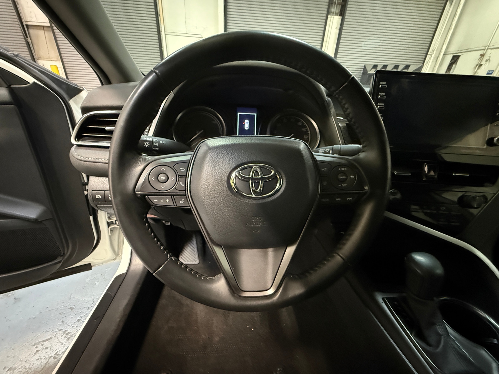 Thumbnail: 2023 Toyota Camry - 4